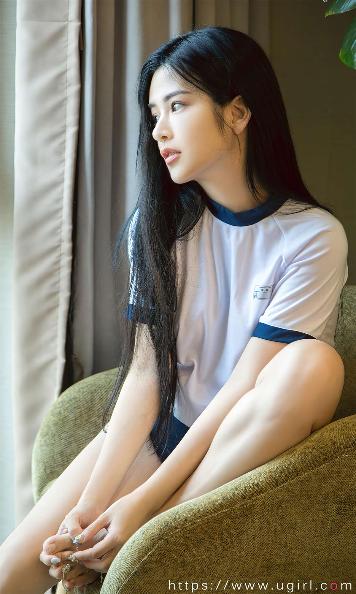 Ugirls爱尤物 No.2530 平凡耀眼 川上富江-日更街拍