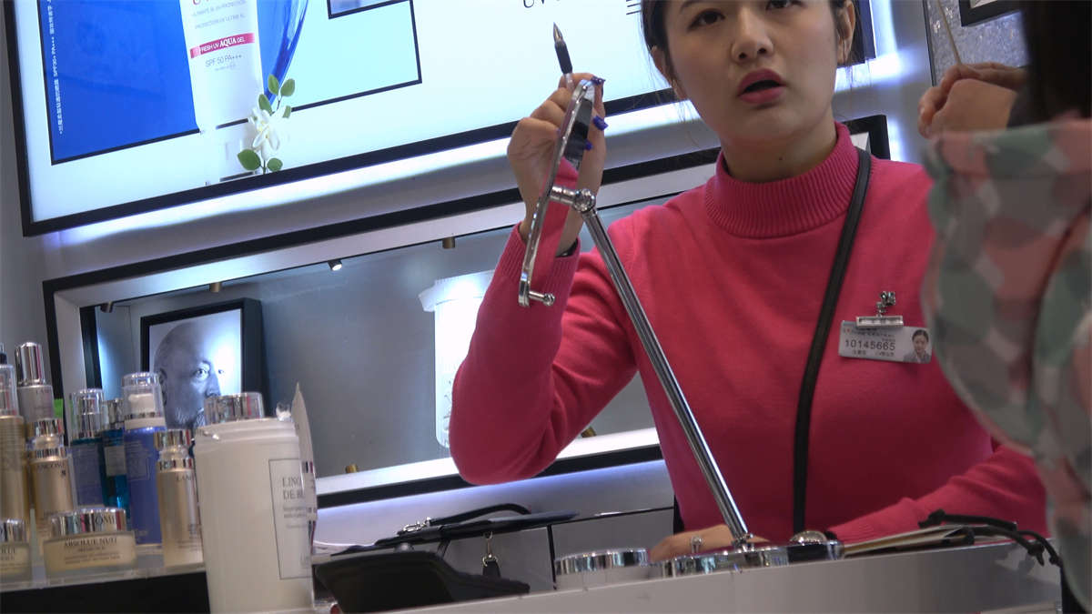 图片[2]-黑丝袜脚-日更街拍