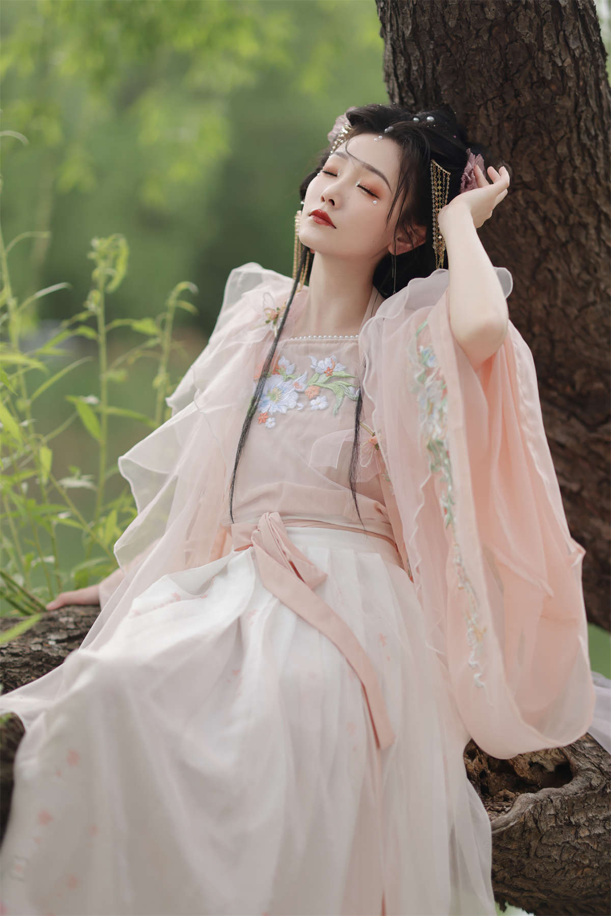 YITUYU艺图语 2023.06.23 春日宴 小轩在不在插图1