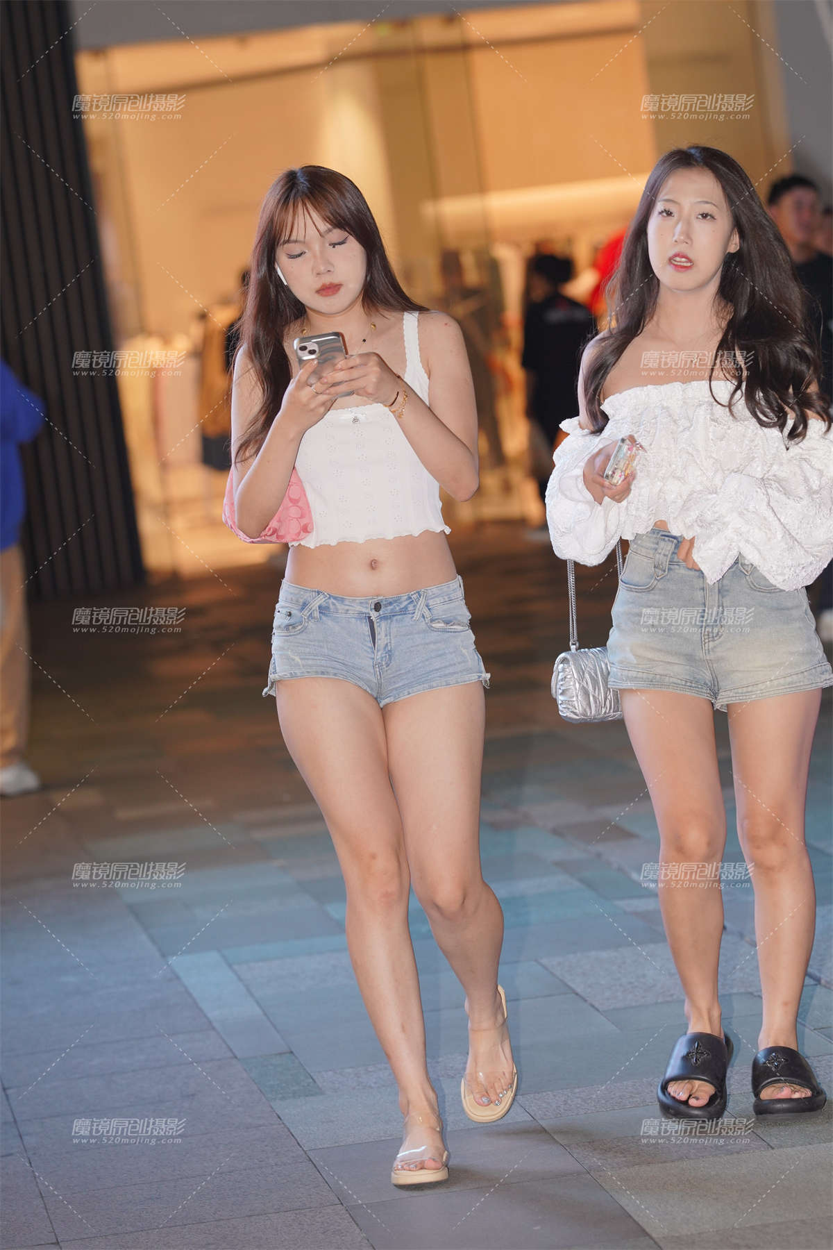 图片[2]-热裤 一生的挚爱-日更街拍