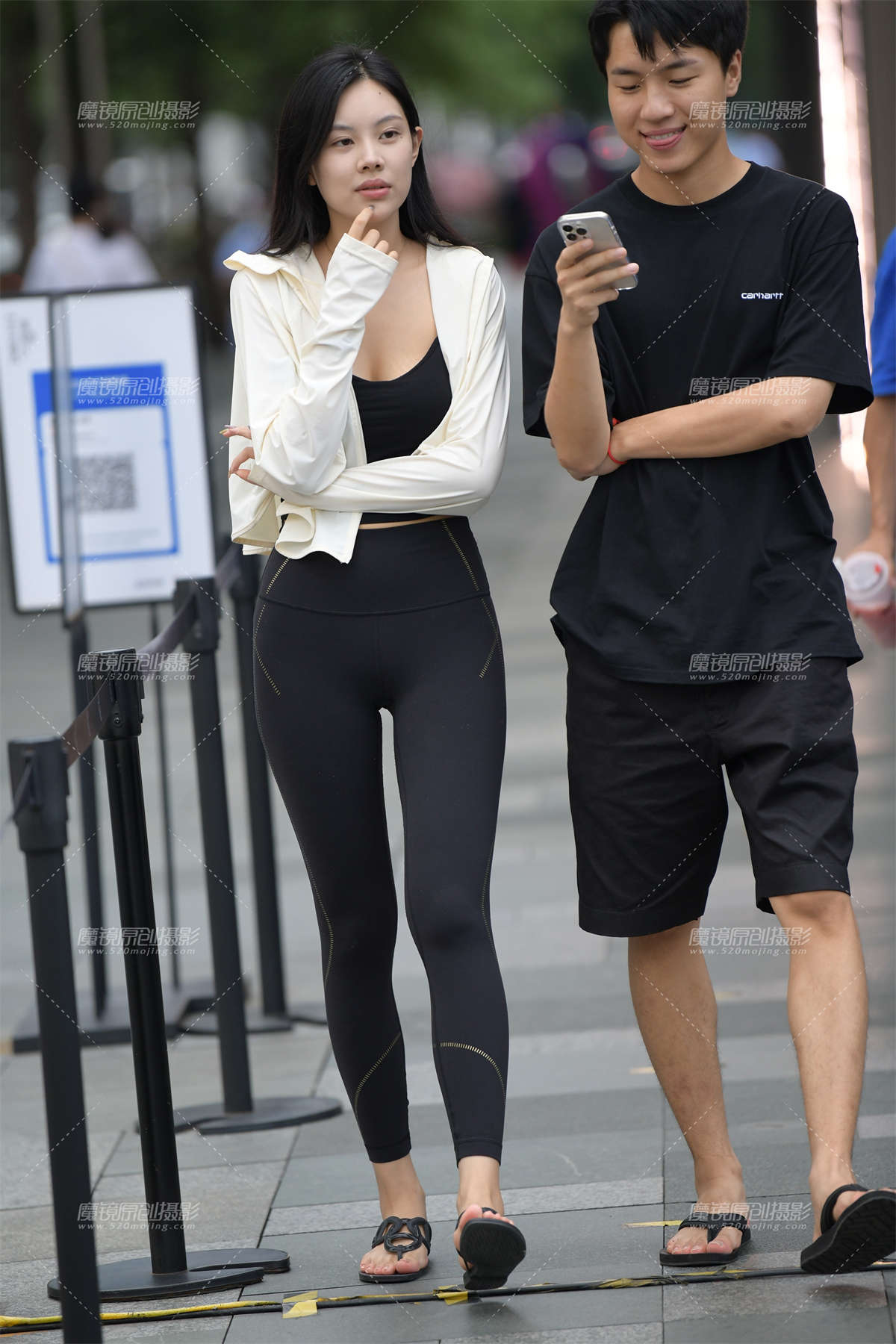 肉肉哒紧身裤女友插图1