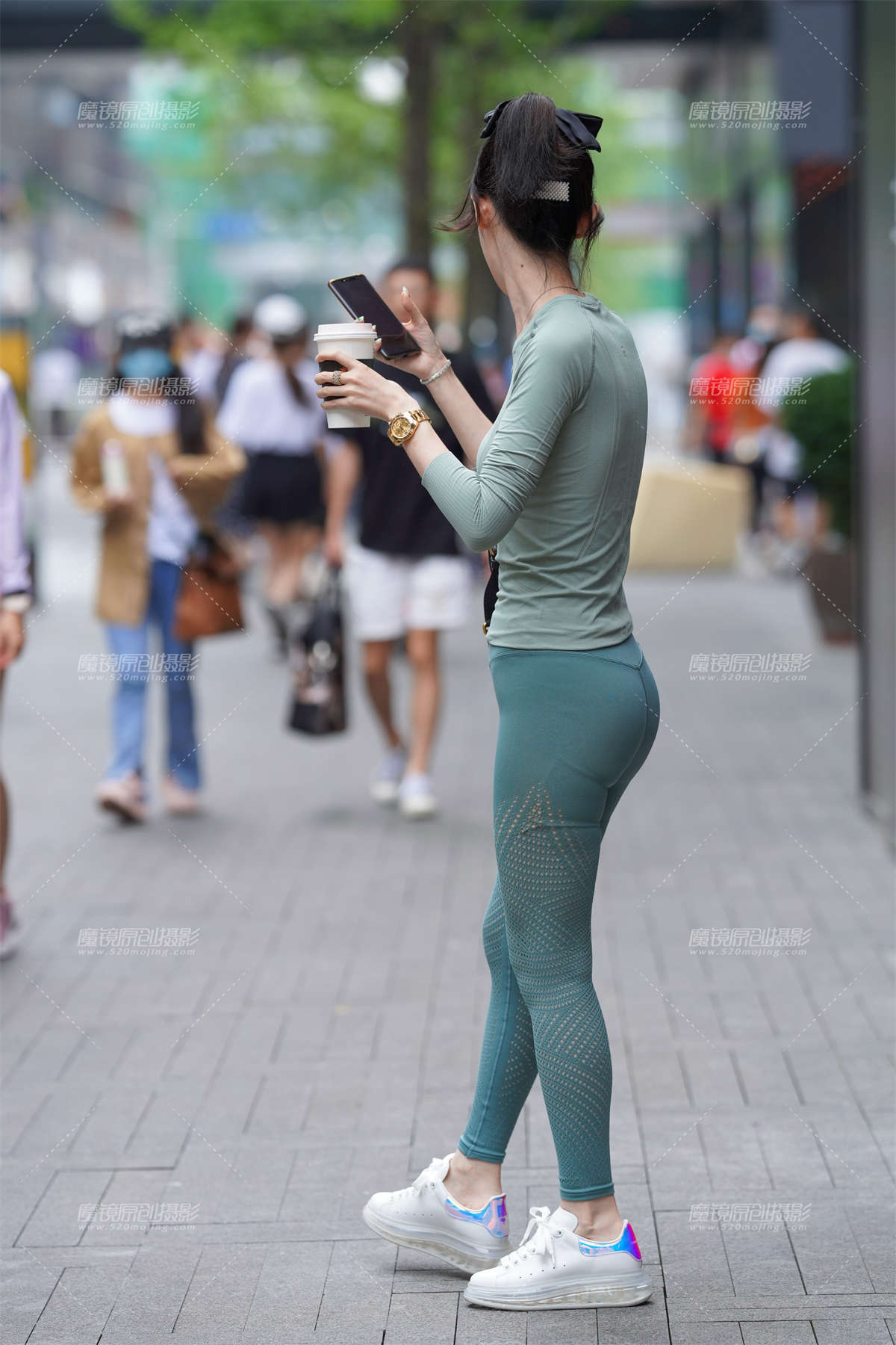 图片[2]-绿茶美眉-日更街拍