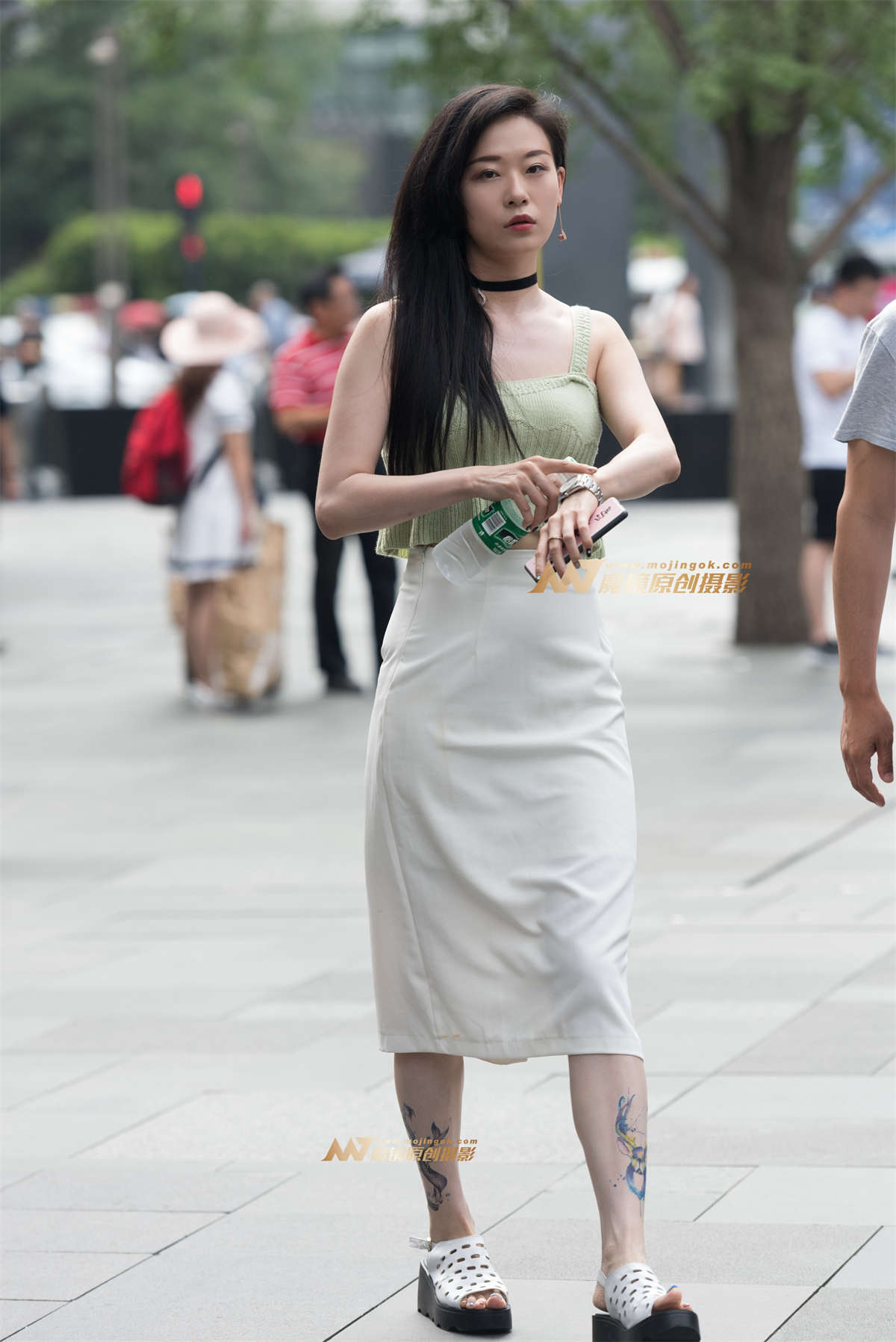 逛街包臀裙美女-日更街拍