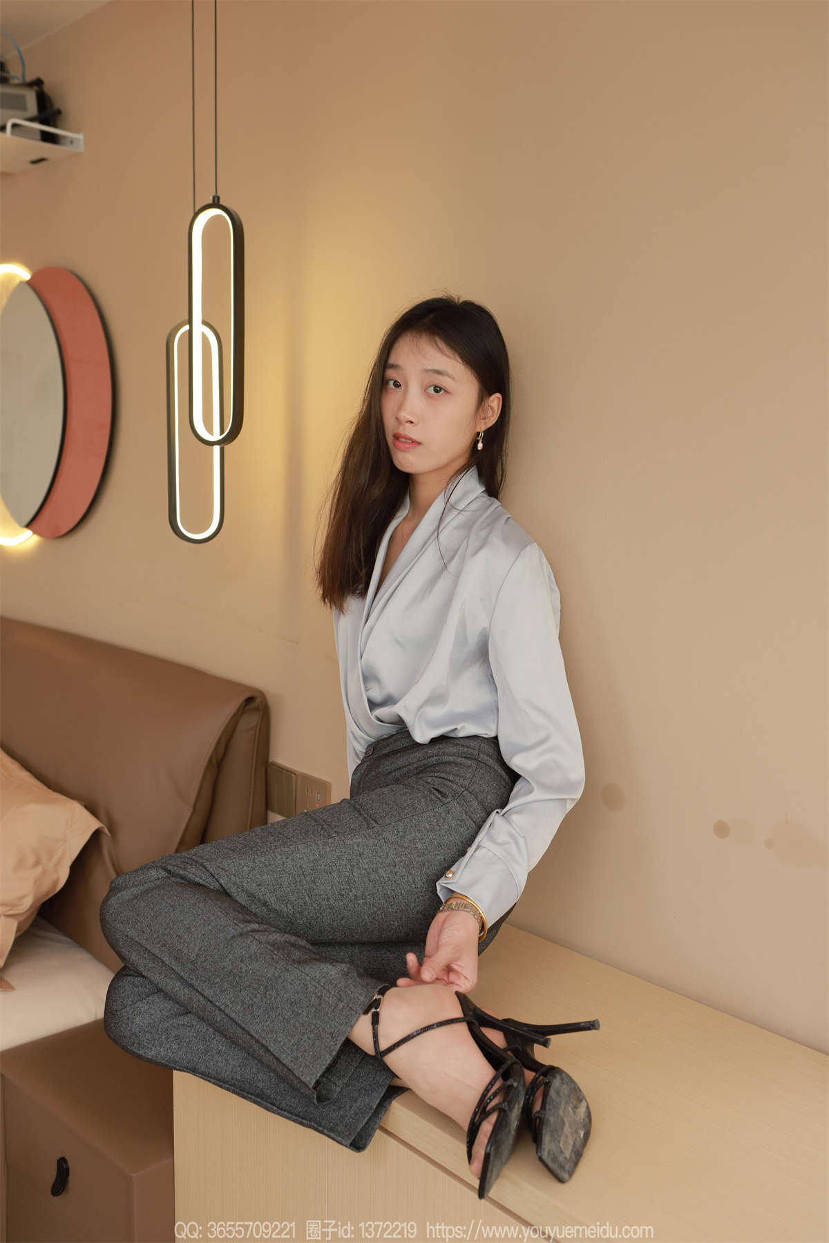 IESS异思趣向 2025.02.10 丝享家1973：小九 裤里丝（上）-日更街拍