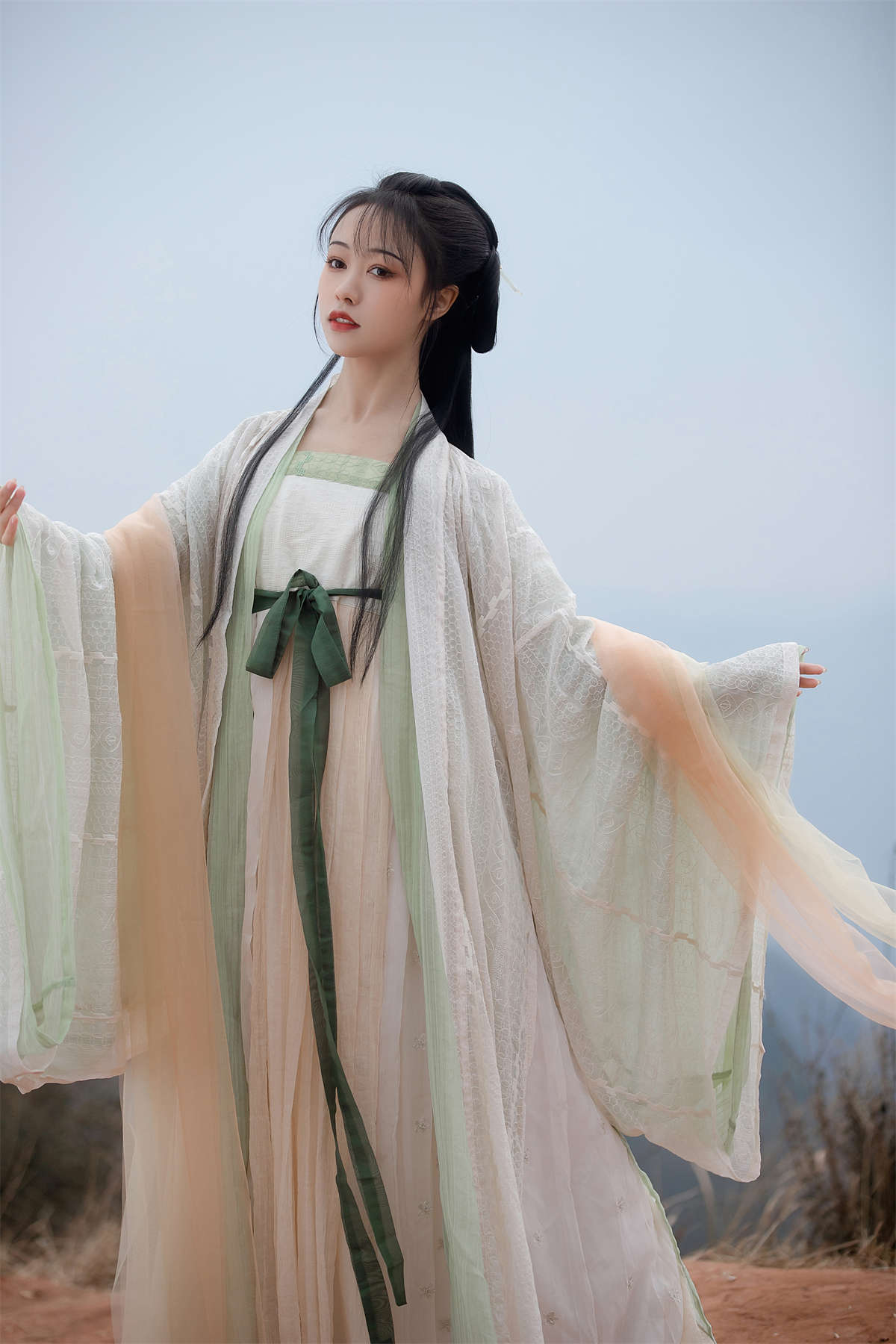 图片[2]-YITUYU艺图语 2022.04.03 山雾 梨一依-日更街拍