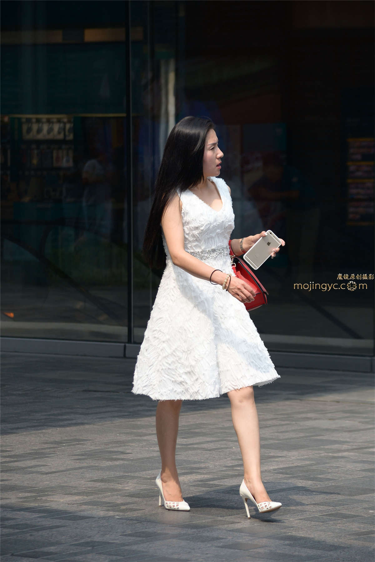 图片[2]-16.7.24 白色裙子+白色高跟-日更街拍