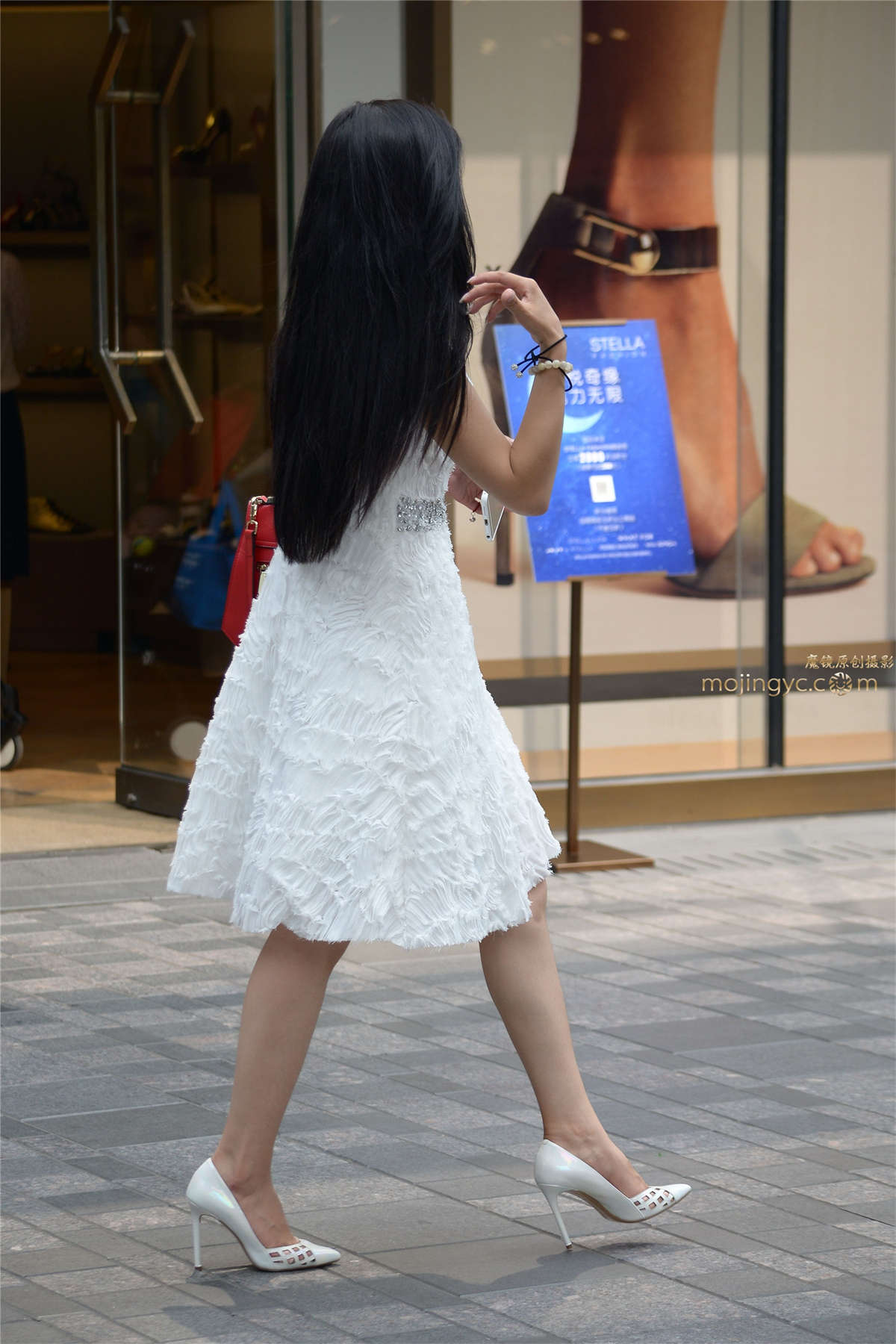 16.7.24 白色裙子+白色高跟-日更街拍