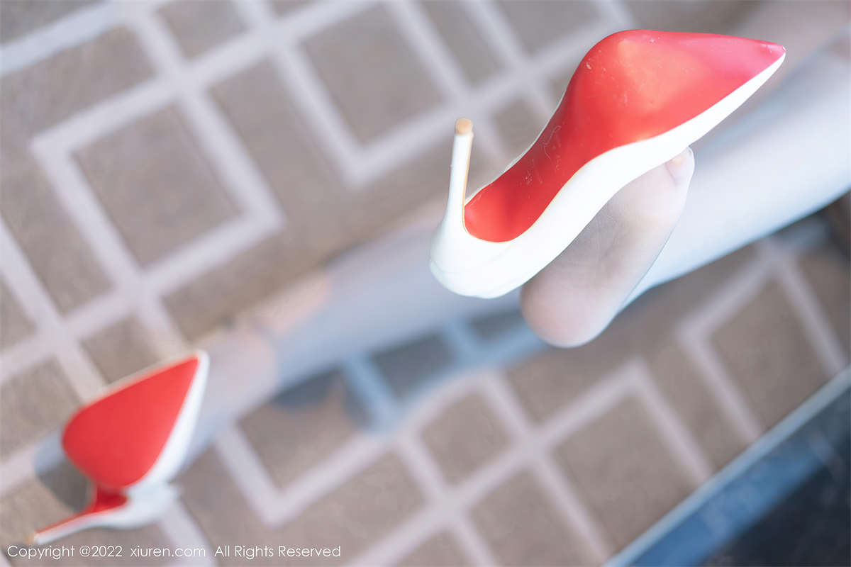 Xiuren秀人网 2022.04.02 NO.4818 允爾-日更街拍