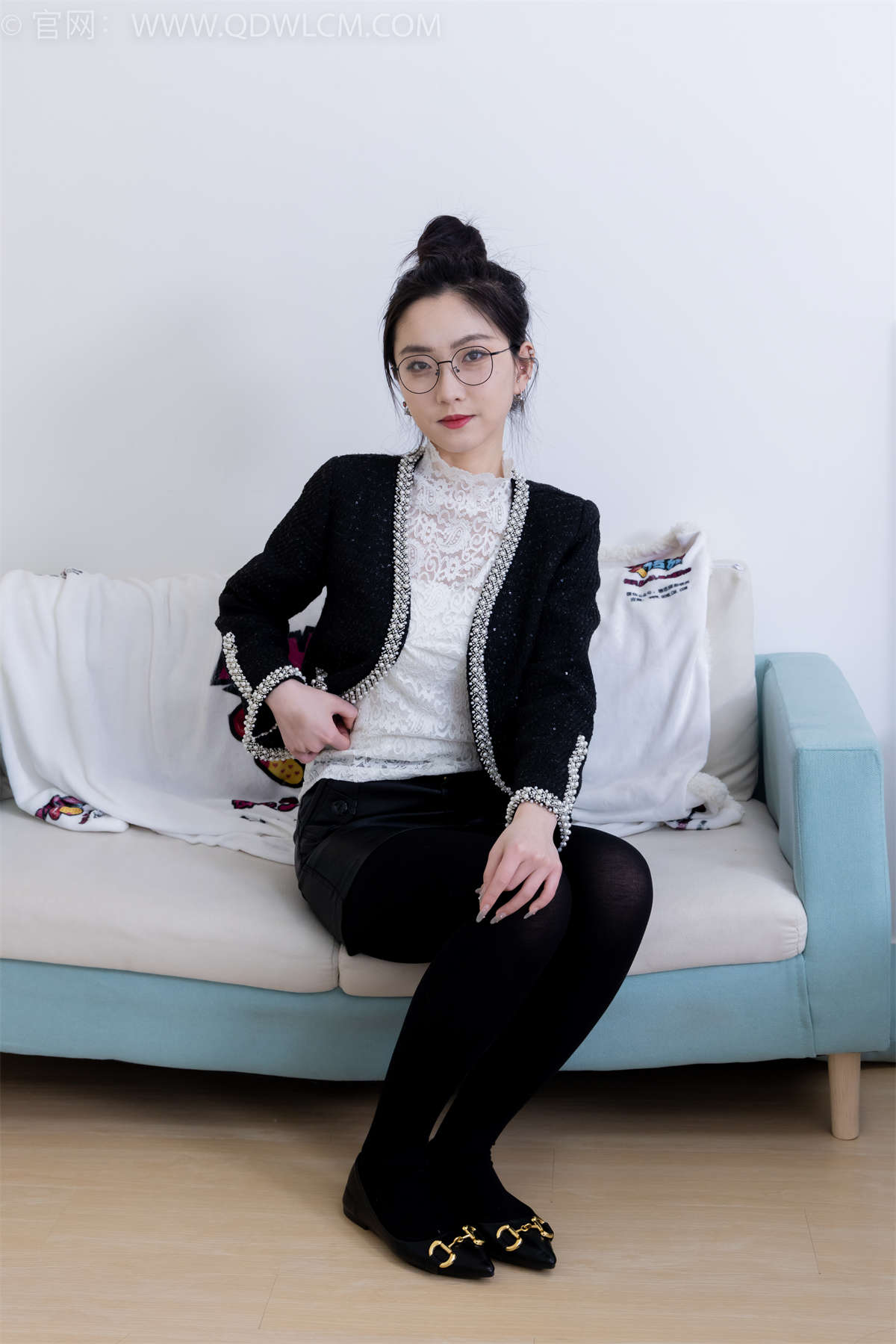 图片[2]-物恋传媒 NO.1852 川川-走过咖啡屋-日更街拍