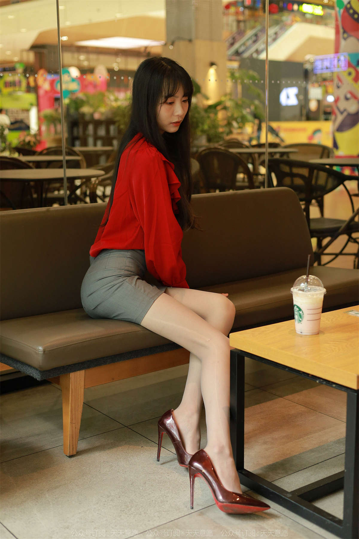 IESS异思趣向 2022.06.02 丝享家1105：团团 对面的美女同事-日更街拍