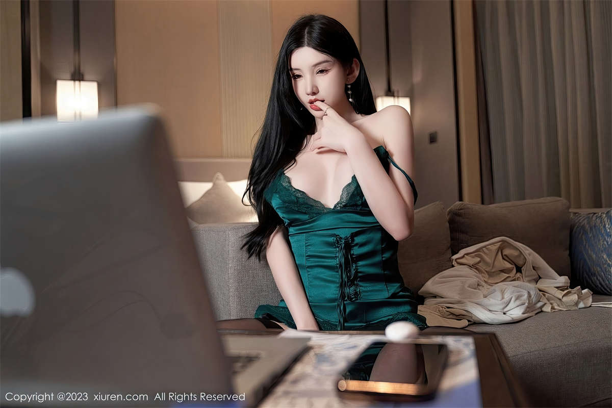 图片[2]-Xiuren秀人网 2023.06.30 No.7009 周于希-日更街拍