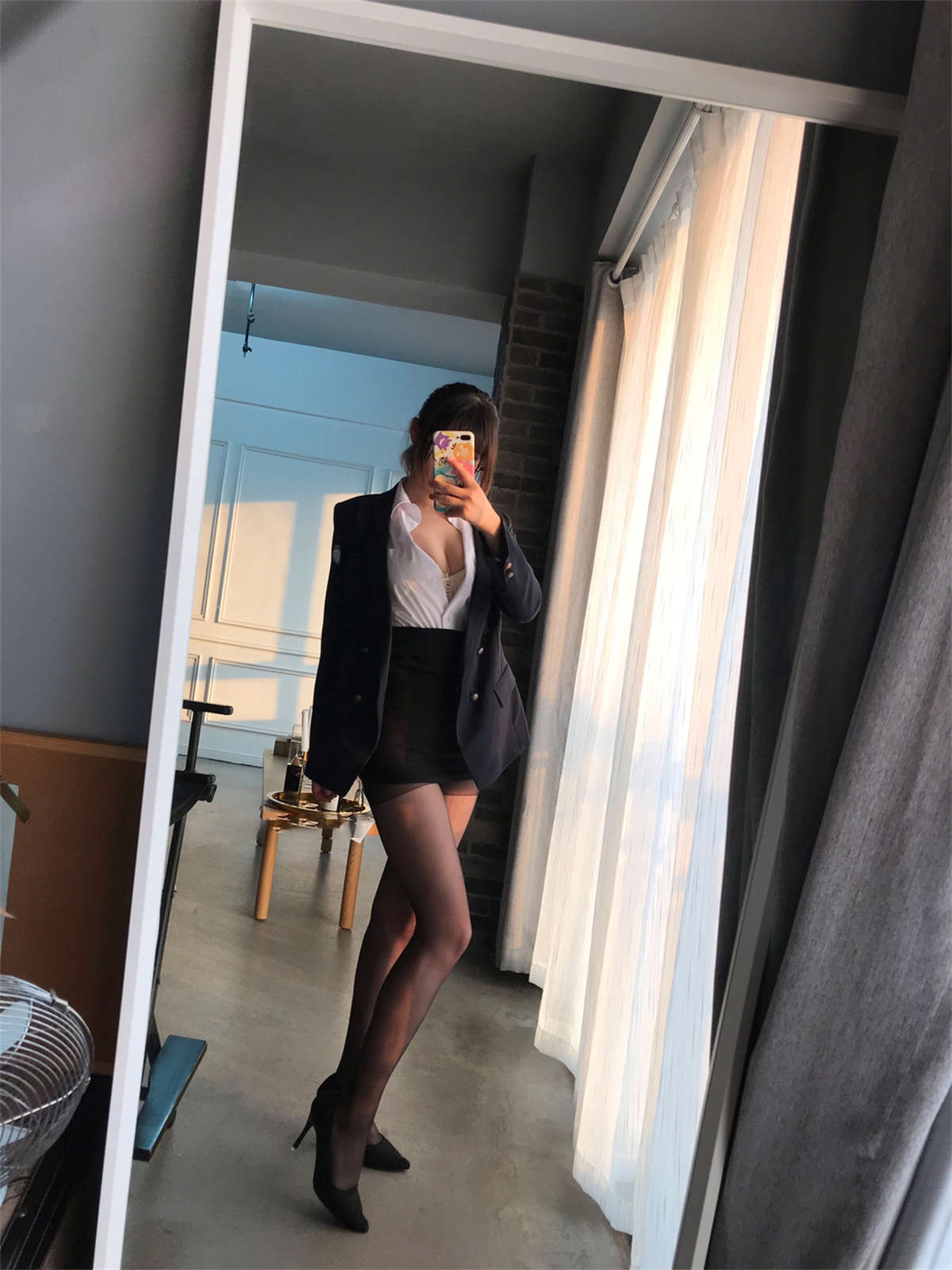 图片[2]-田璐璐 NO.004 OL本-日更街拍