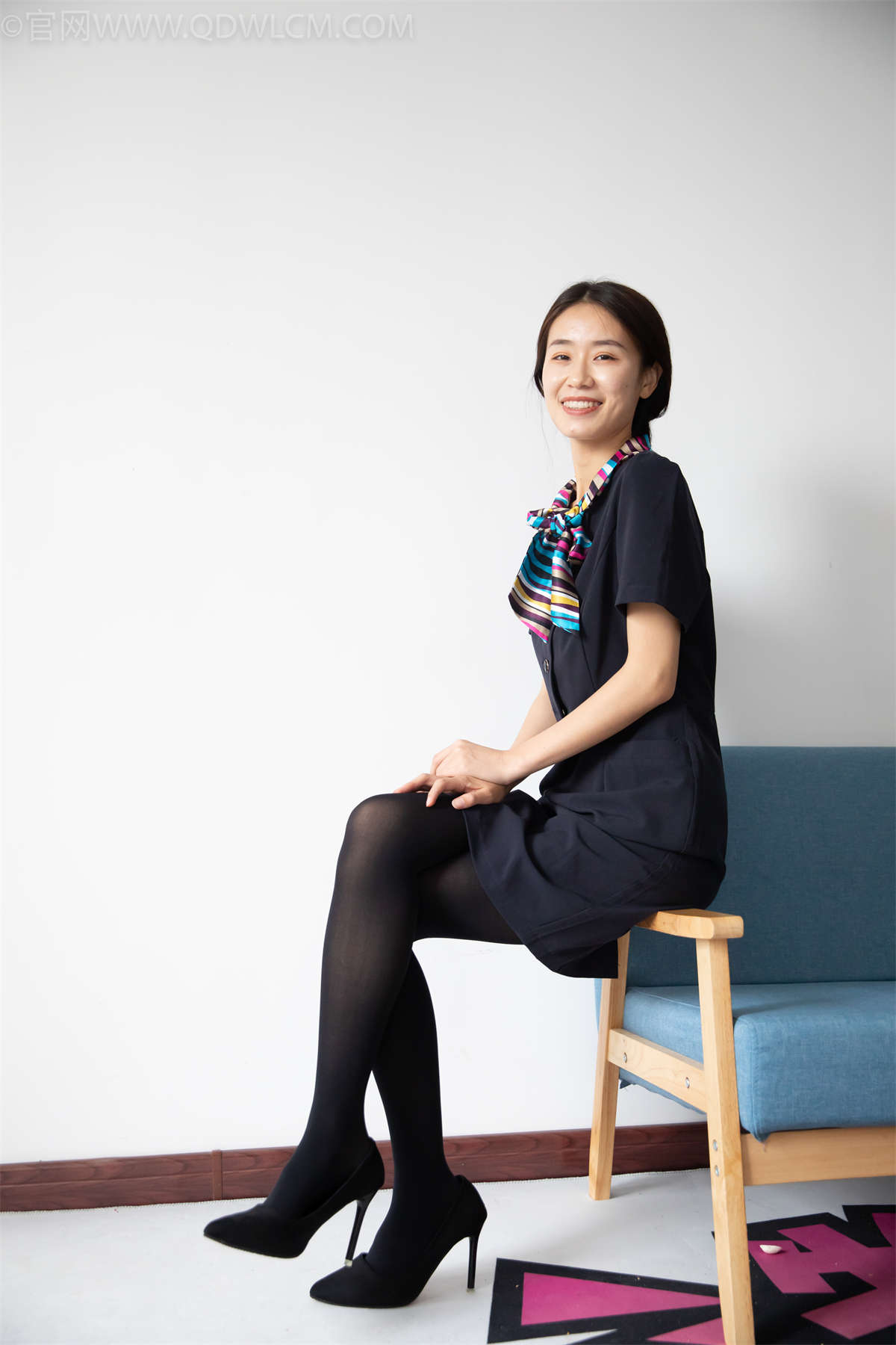 物恋传媒 NO.955期 菜菜-夜晚花开-日更街拍