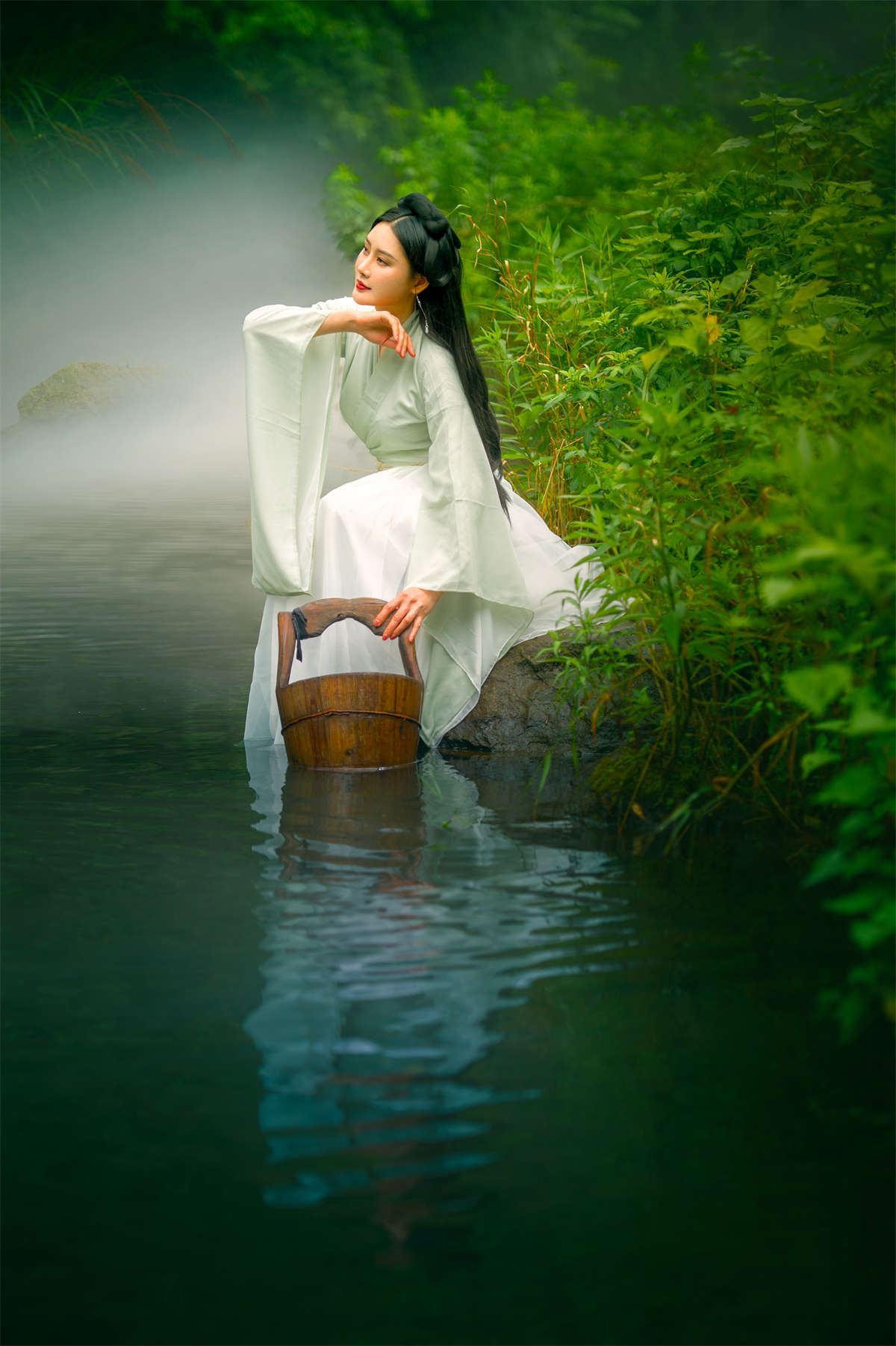 YITUYU艺图语 2022.09.15 湖心雾渔 敏敏插图1