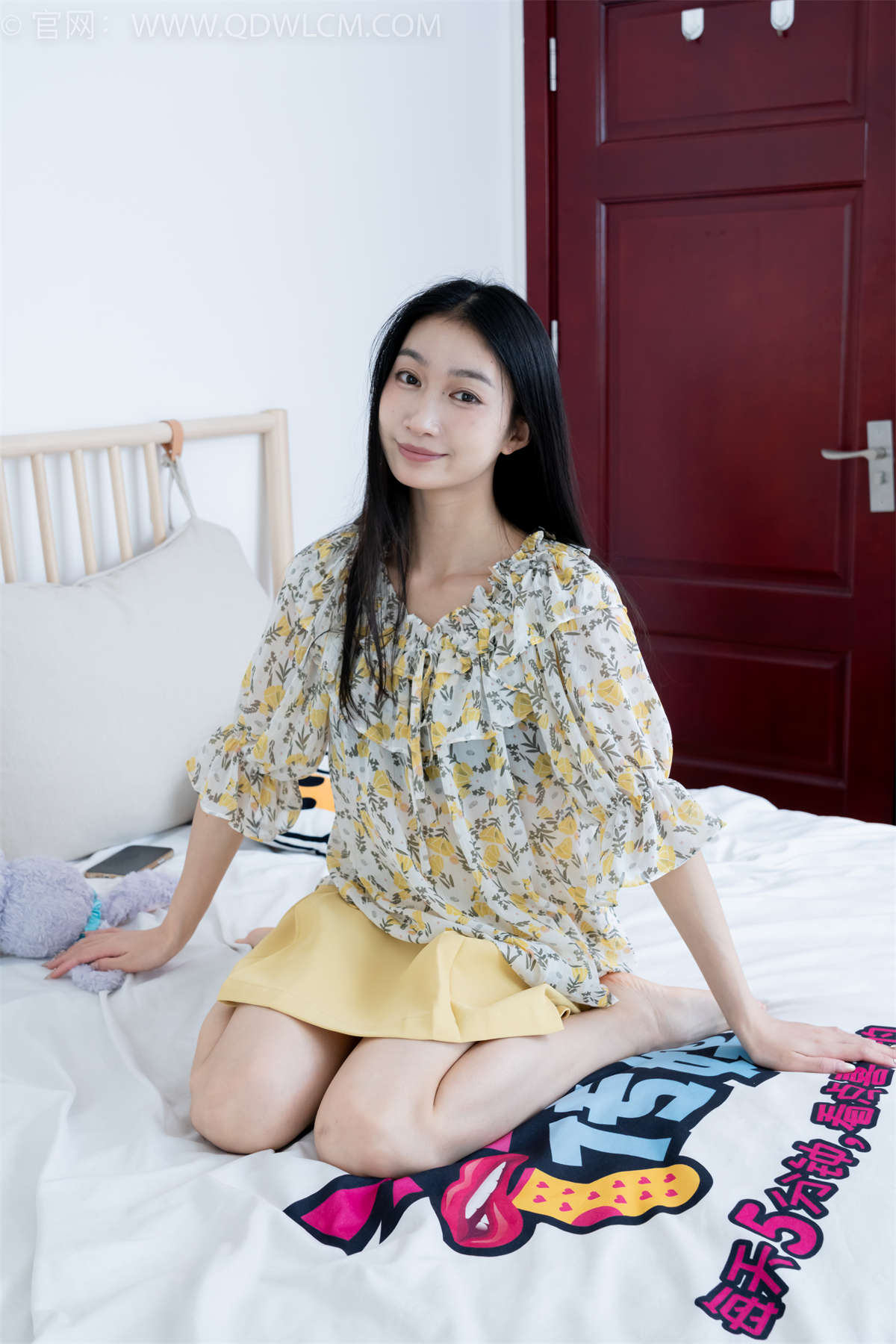 物恋传媒 NO.2208 小影-时间的流逝-日更街拍