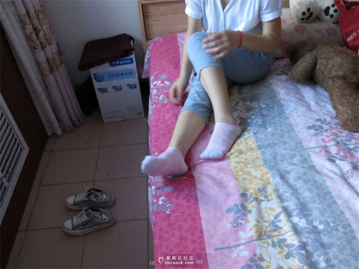 图片[2]-MZSOCK-2018 No.227 浅蓝色帆布鞋白棉袜脚 【第二季】-日更街拍
