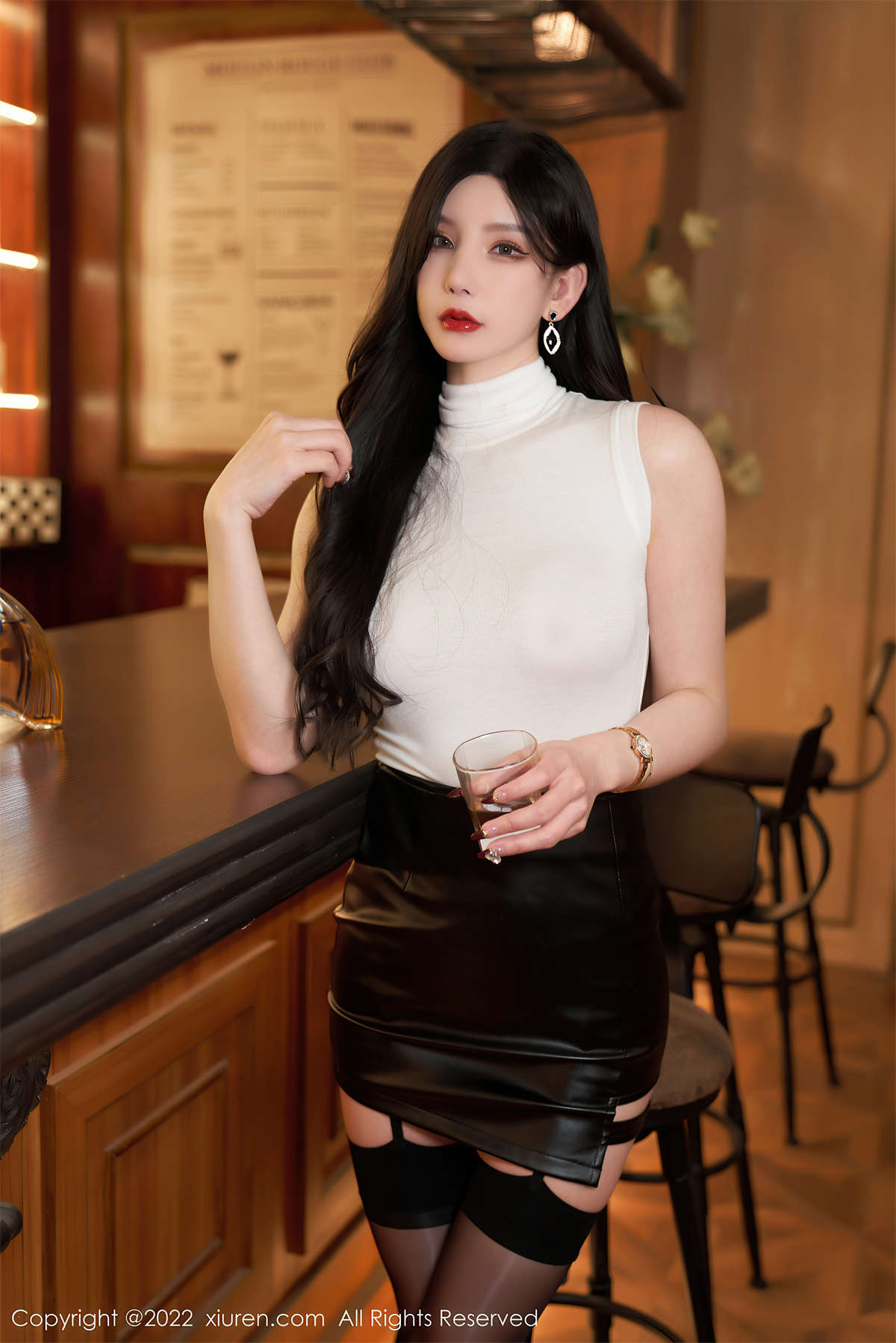 Xiuren秀人网 2022.04.02 NO.4822 周于希Sally-日更街拍