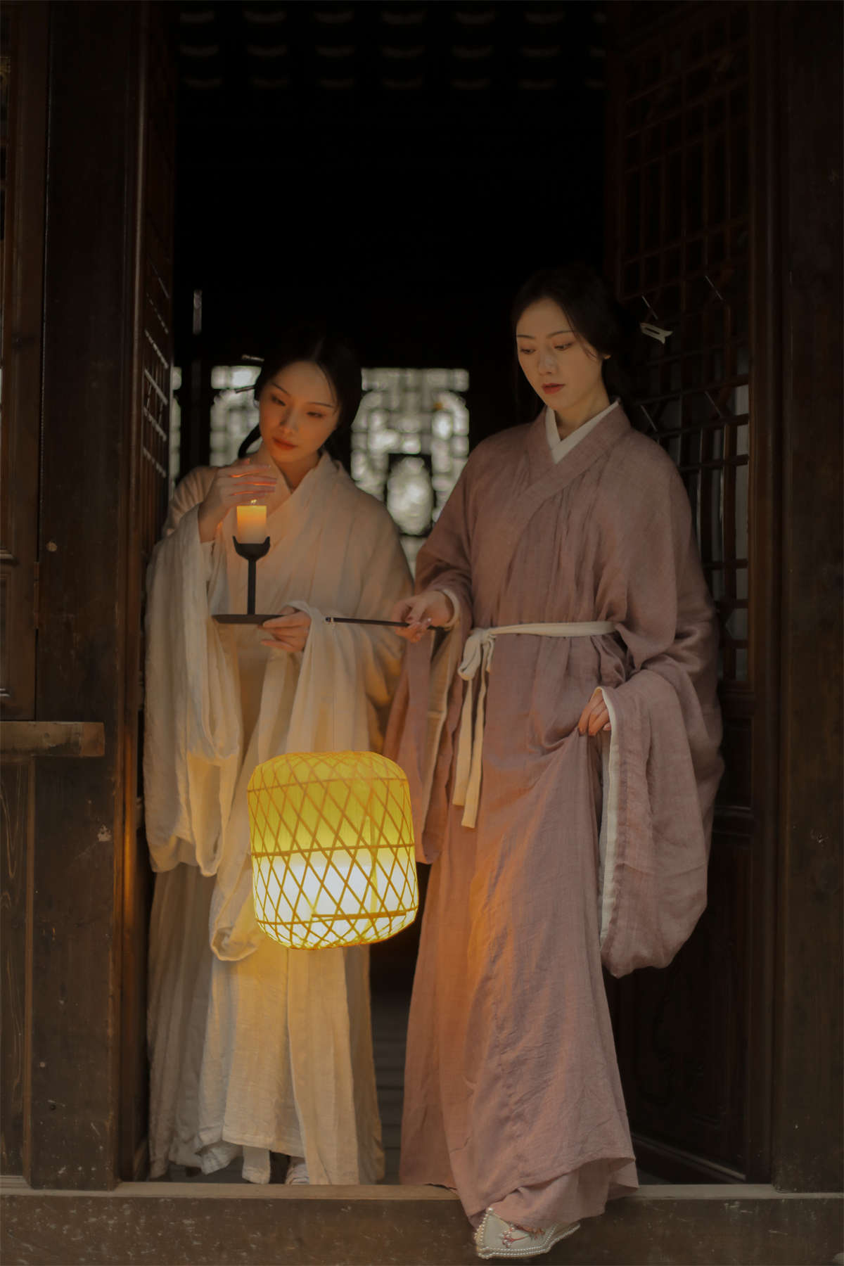 YITUYU艺图语 2023.04.27 姐妹游园 如玉插图1