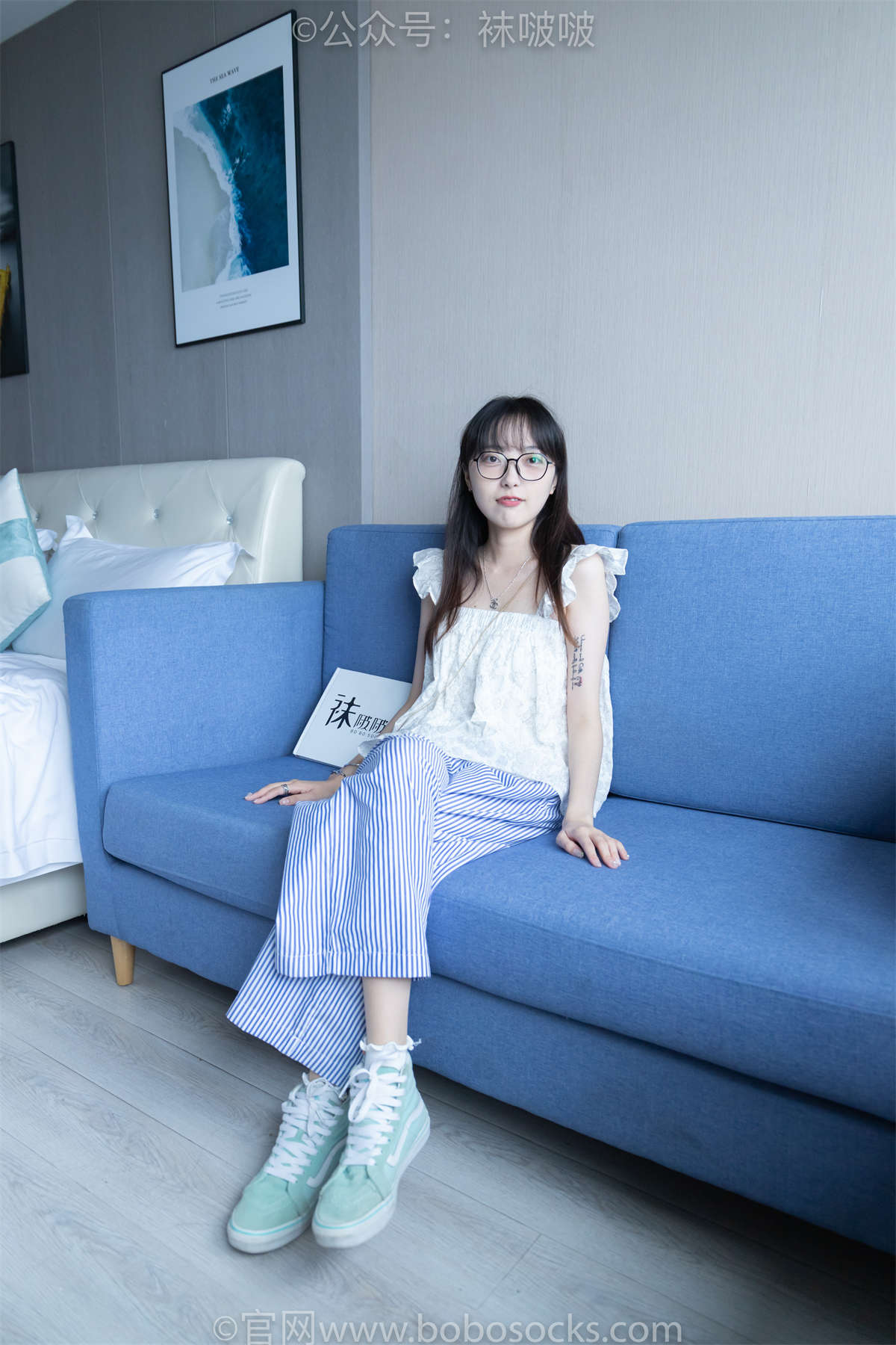 图片[2]-袜啵啵 No.027 稚予- vans、白色棉袜、肉丝（脚尖加固款）常…-日更街拍