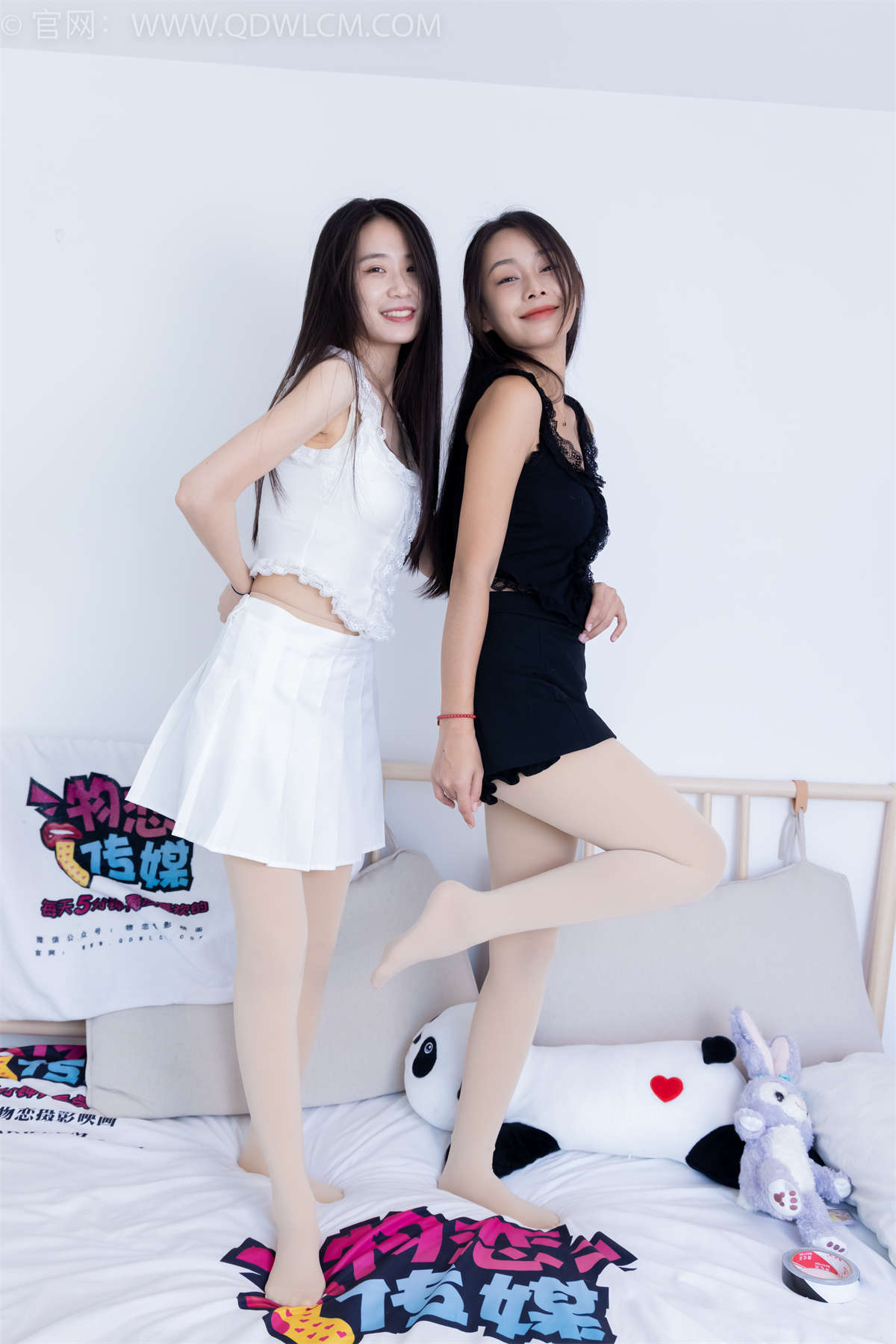 物恋传媒 NO.2210 菜菜&岚岚-要你的温柔-日更街拍