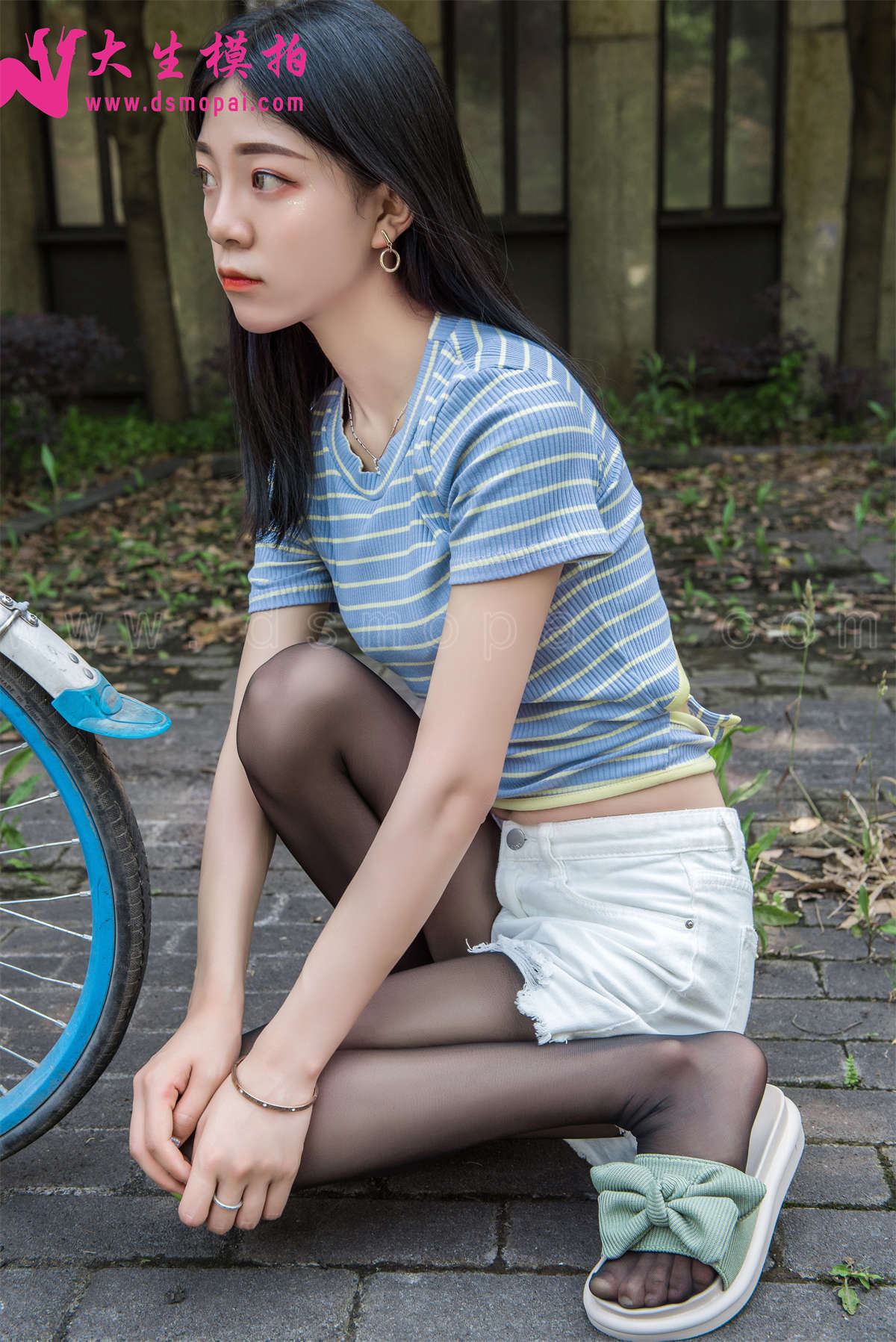 大生模拍 NO.193 慧慧 黑丝单车-日更街拍