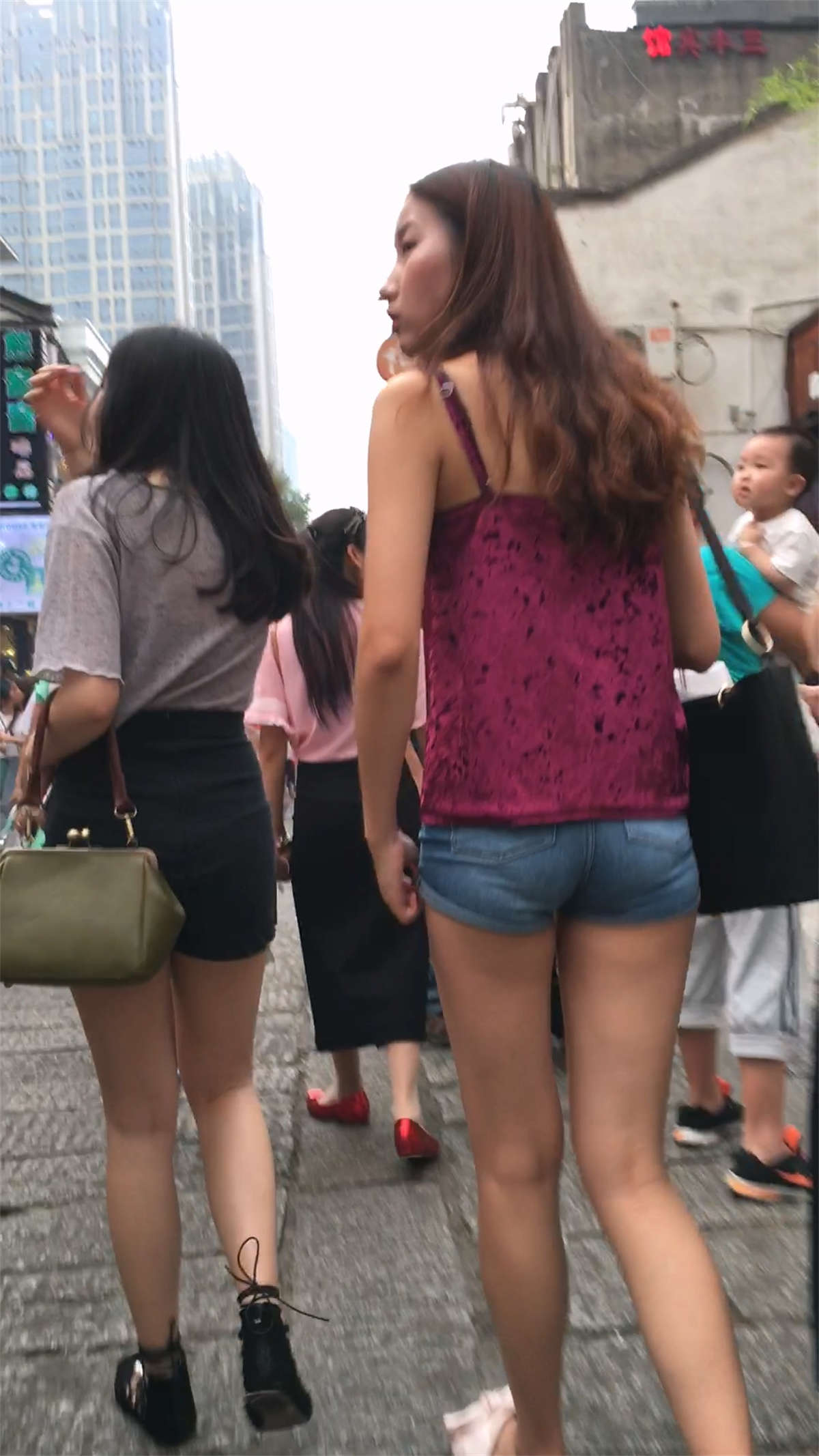 街拍美女-日更街拍