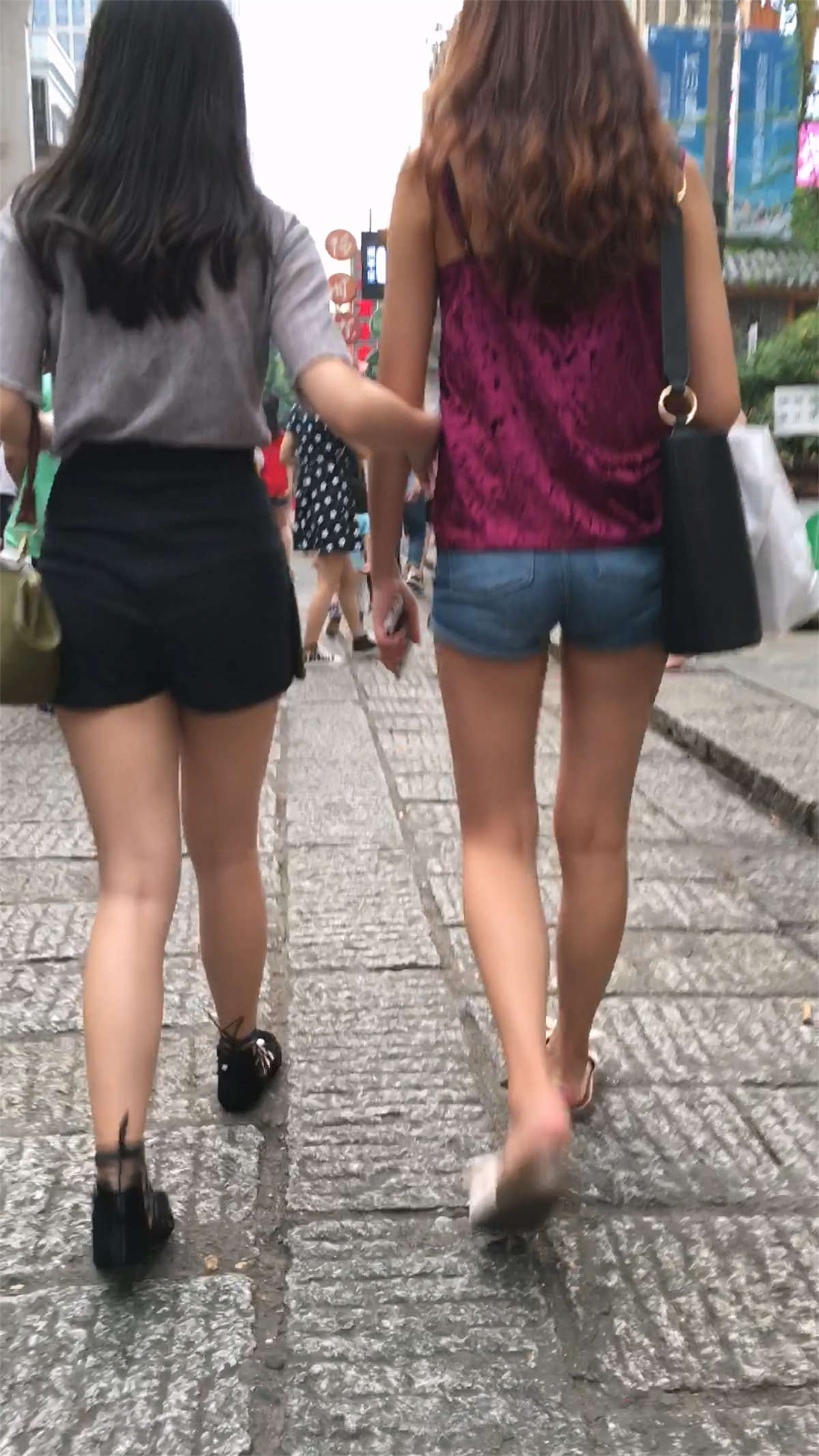 图片[2]-街拍美女-日更街拍