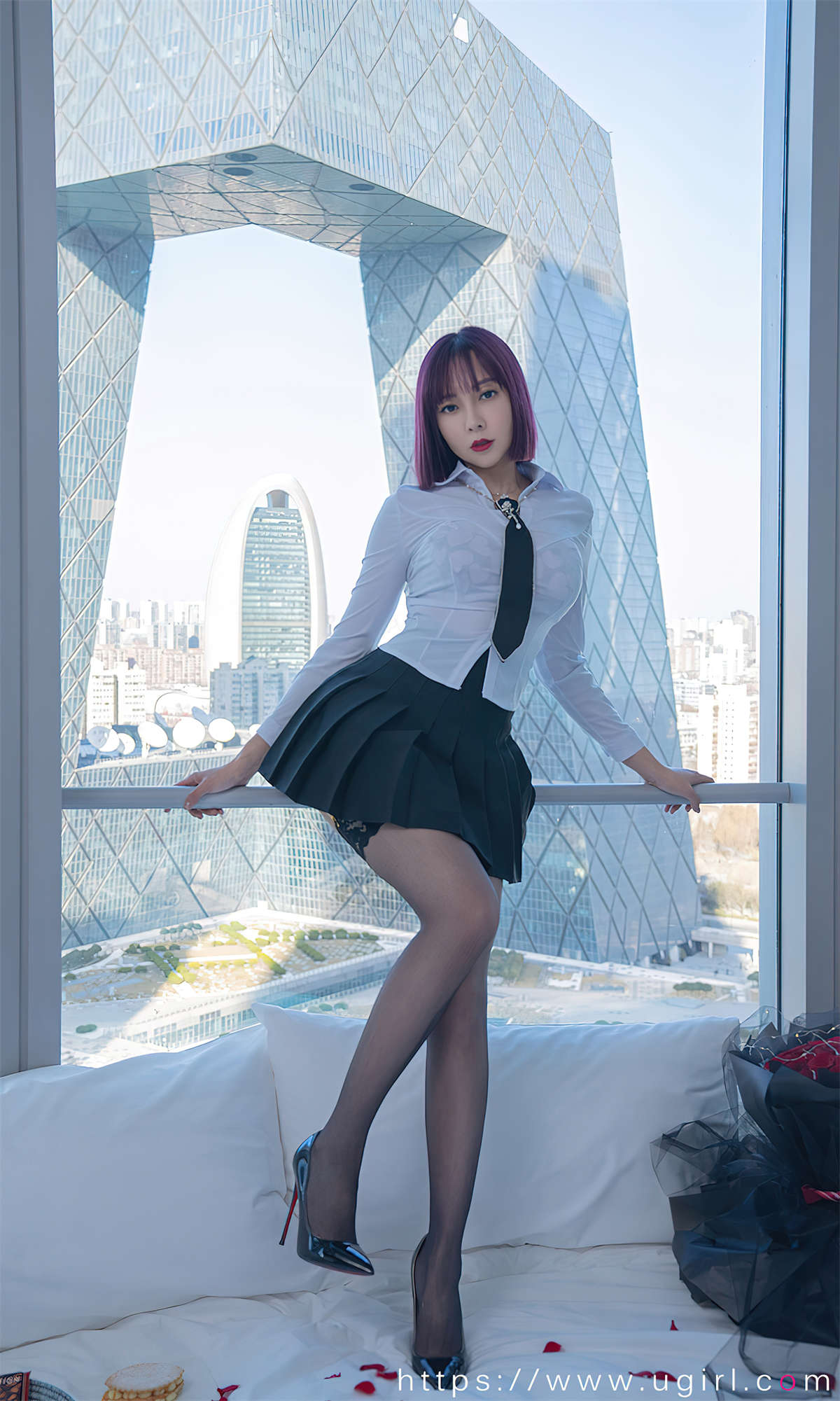 图片[2]-Ugirls爱尤物 No.2615 梦海深处 模特合辑何周周-日更街拍