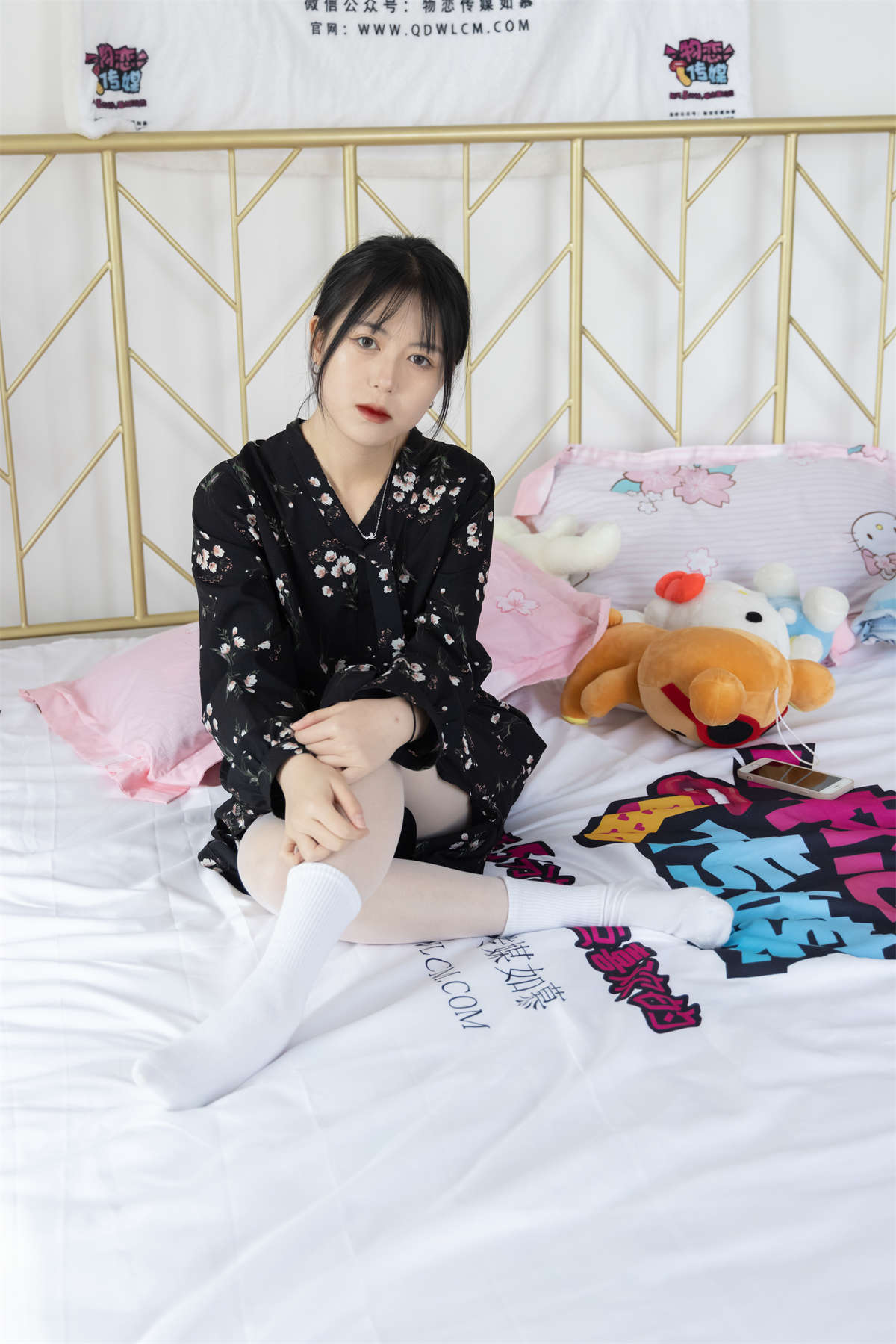 图片[2]-物恋传媒 NO.957期 冰冰-此刻人生-日更街拍