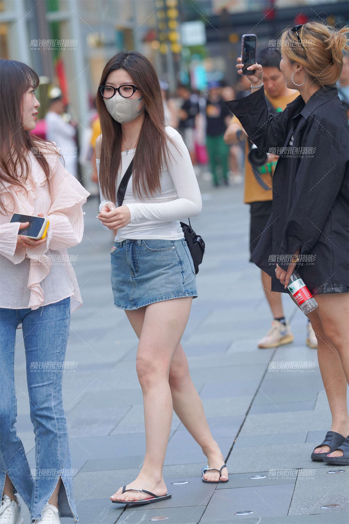 图片[2]-这肉肉腿 太爱了-日更街拍