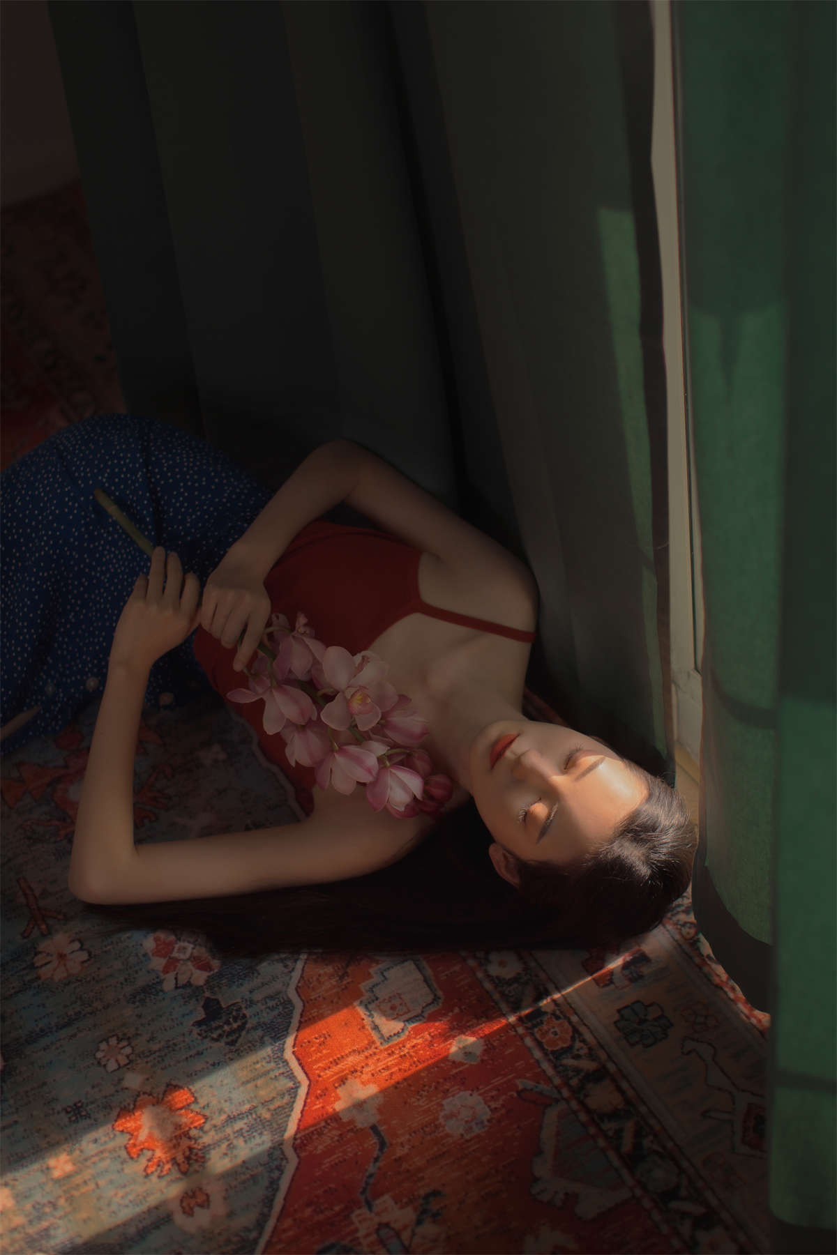 图片[2]-YITUYU艺图语 2022.01.03 大花蕙兰 Miya怡君-日更街拍