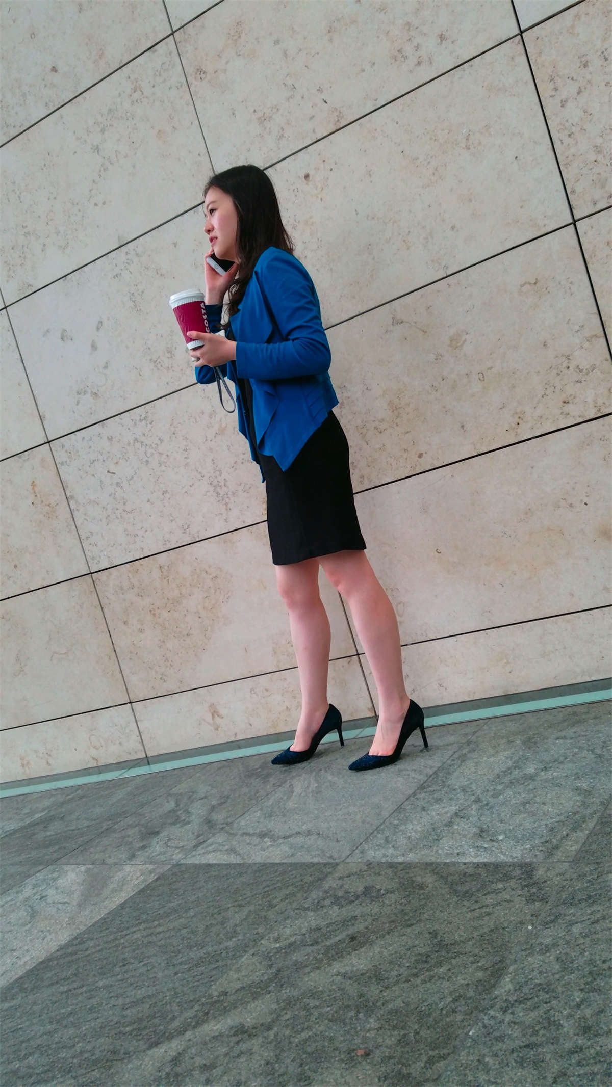 图片[2]-蓝衣黑裙ol-日更街拍