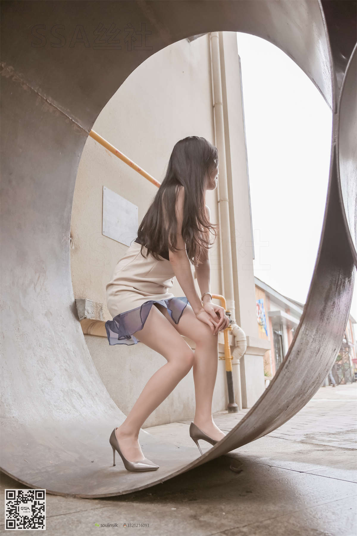 SSA丝社 NO.099 雪梨 腿模雪梨街拍短裙肉丝-日更街拍
