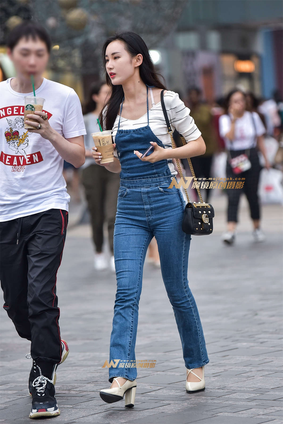 连体高腰紧牛美女-日更街拍