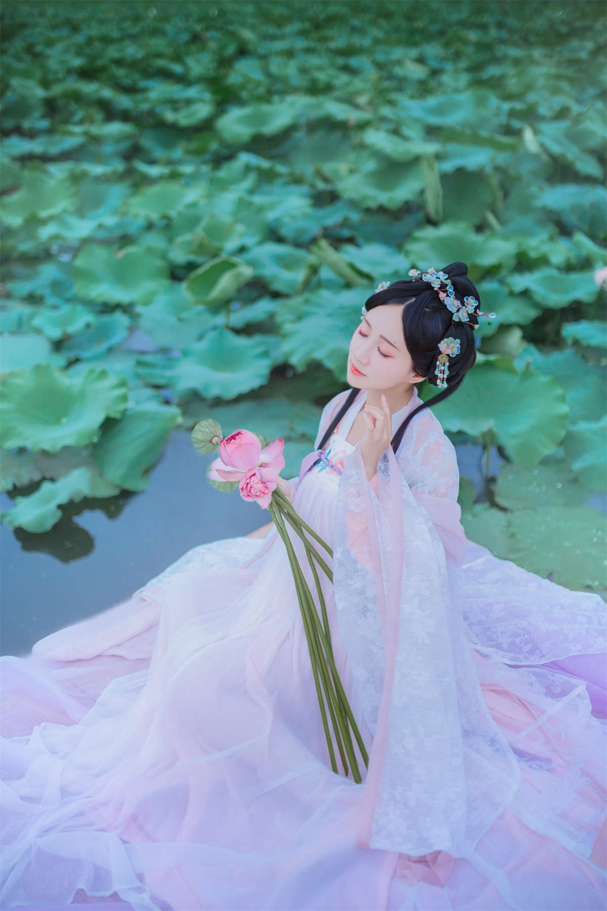 YITUYU艺图语 2023.04.28 梦入芙蓉浦 绮罗生的小苏苏-日更街拍