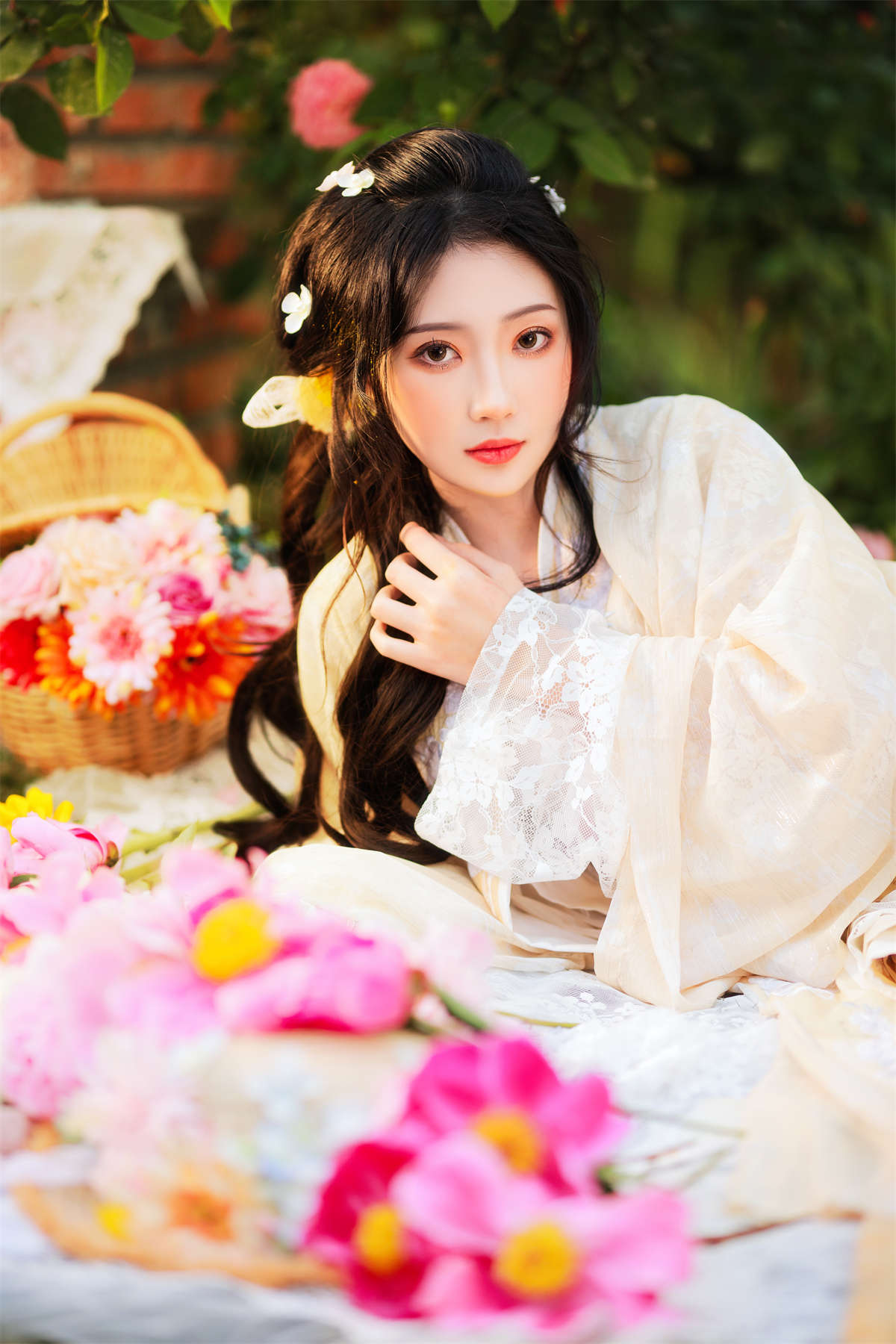 YITUYU艺图语 2023.04.18 午后玫瑰 柳柳杨柳柳_-日更街拍