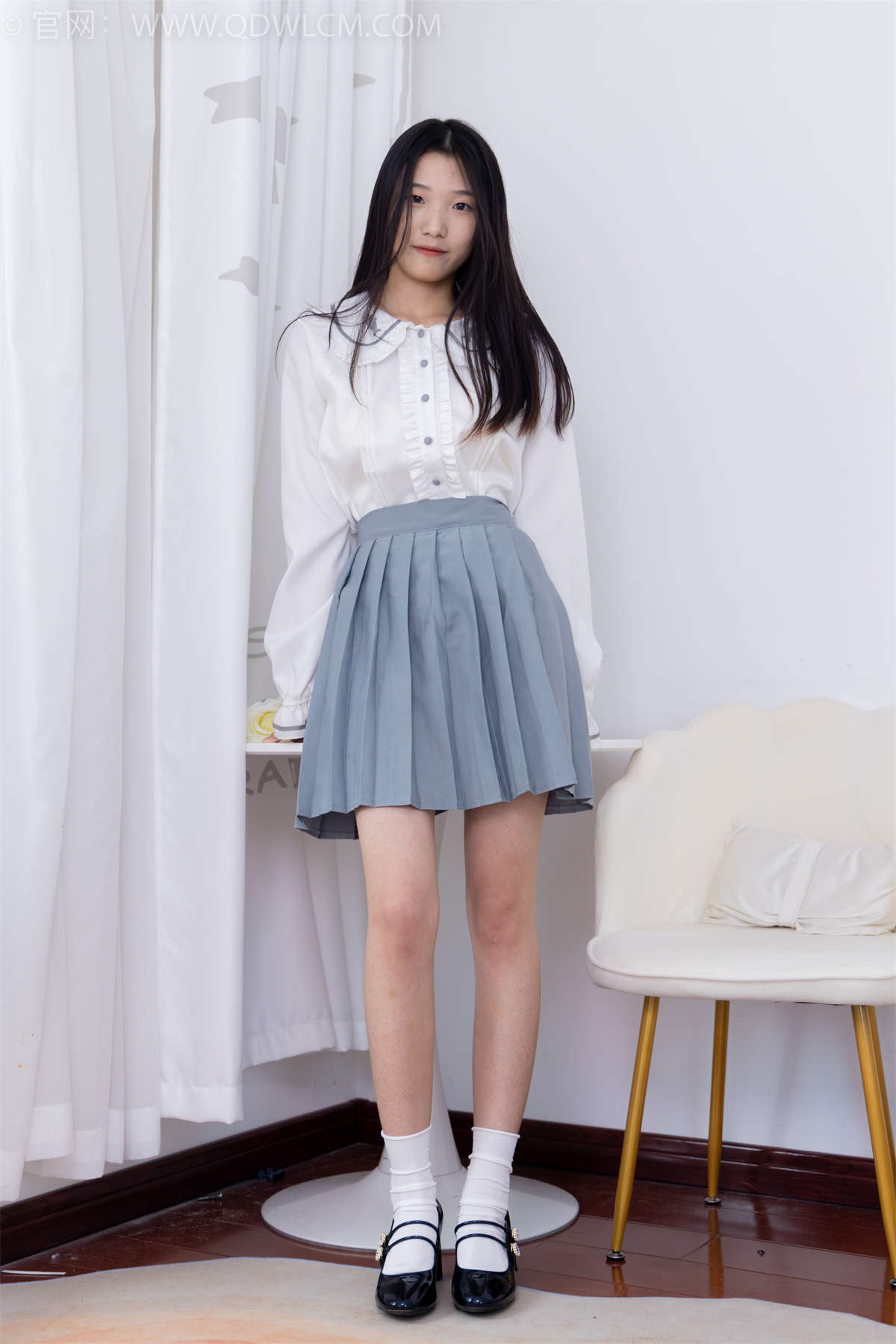 物恋传媒 NO.1520 景景-温暖的笑意-日更街拍