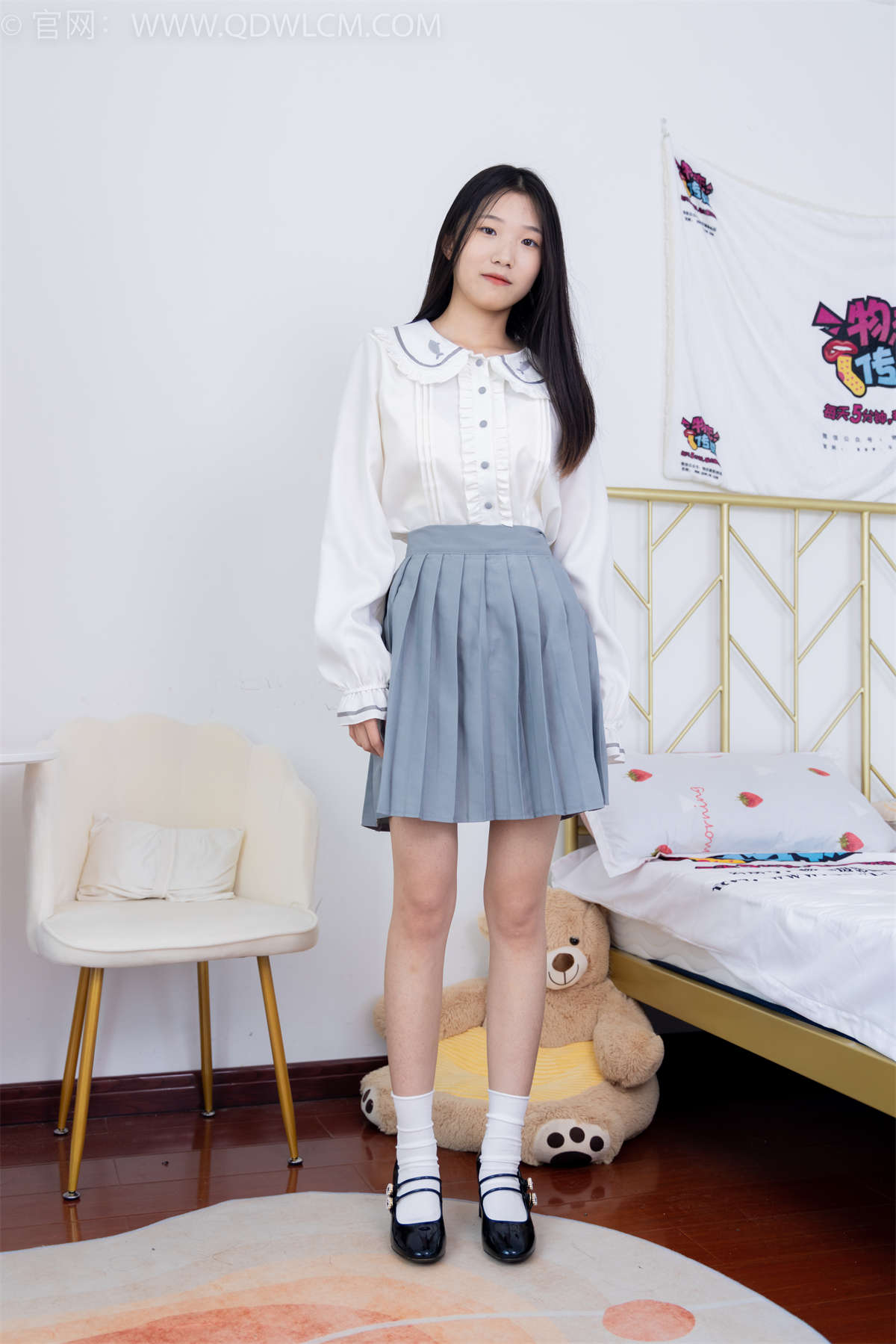 图片[2]-物恋传媒 NO.1520 景景-温暖的笑意-日更街拍