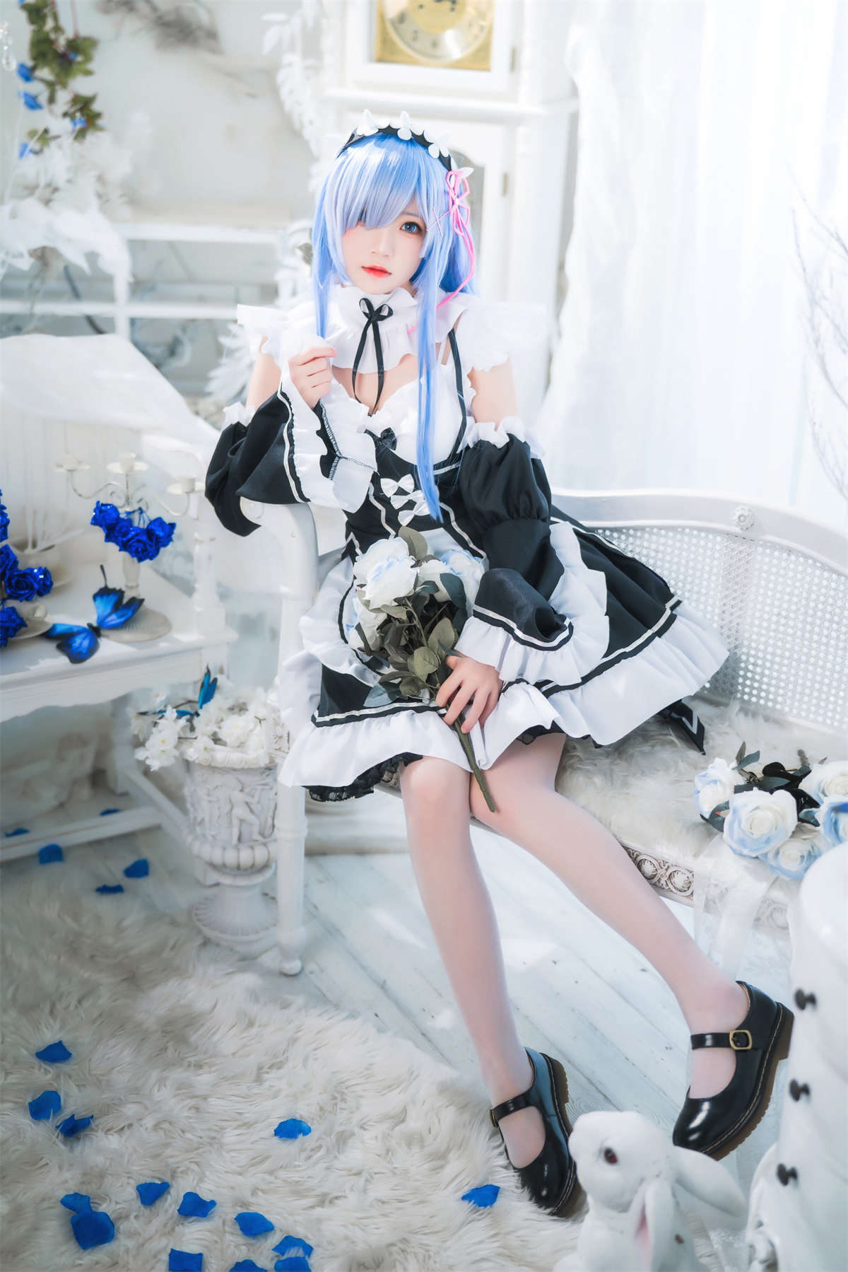 桜桃喵 – 长发蕾姆-日更街拍