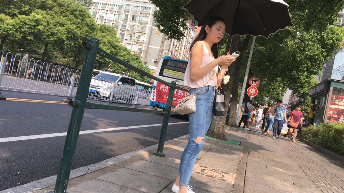 街拍美女-日更街拍