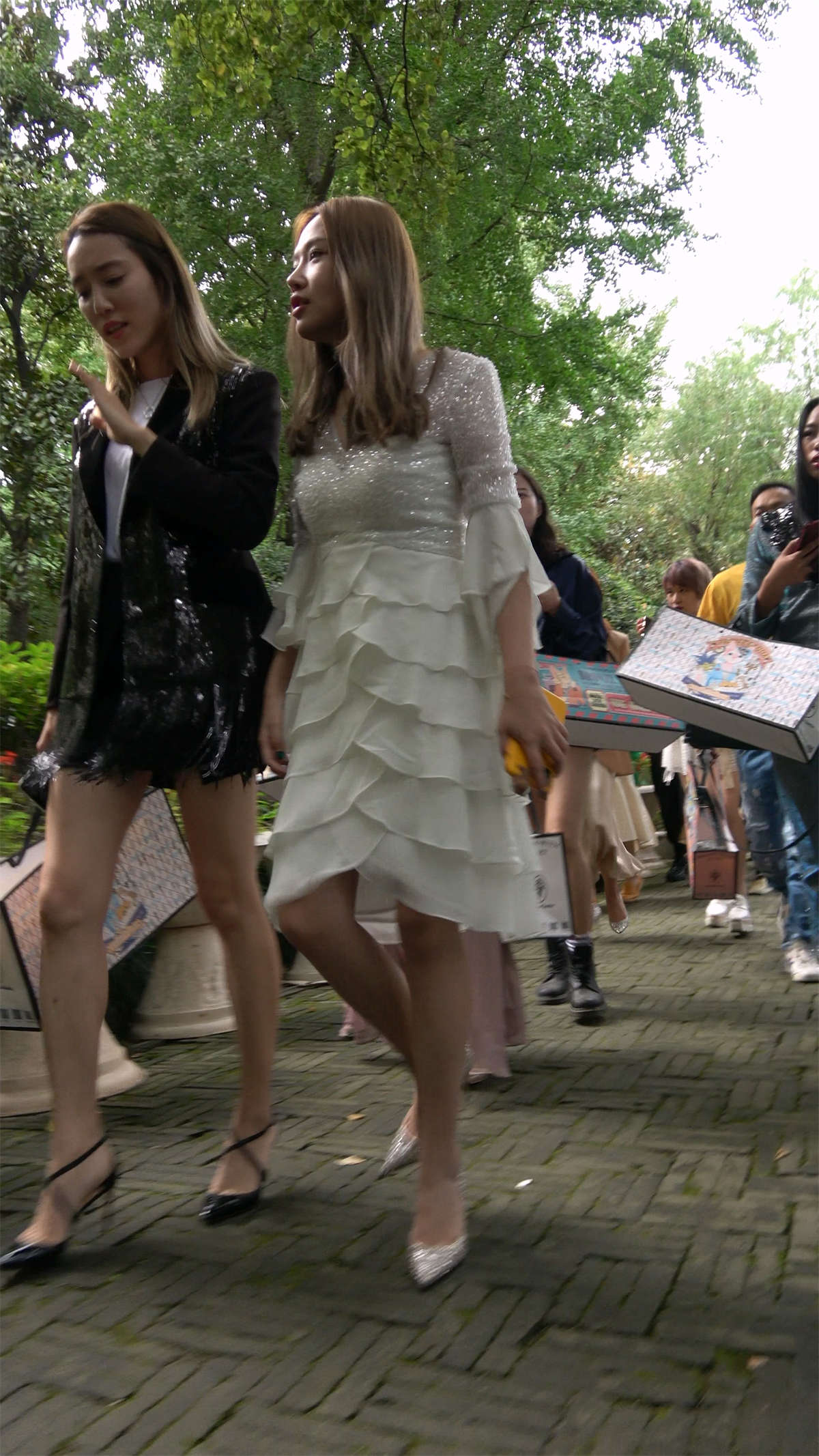 图片[2]-高跟姐妹-日更街拍