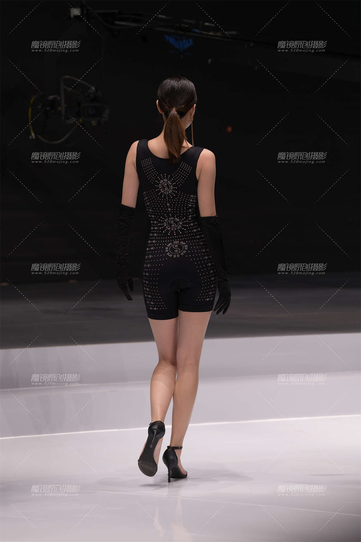 图片[2]-塑身衣展示-日更街拍