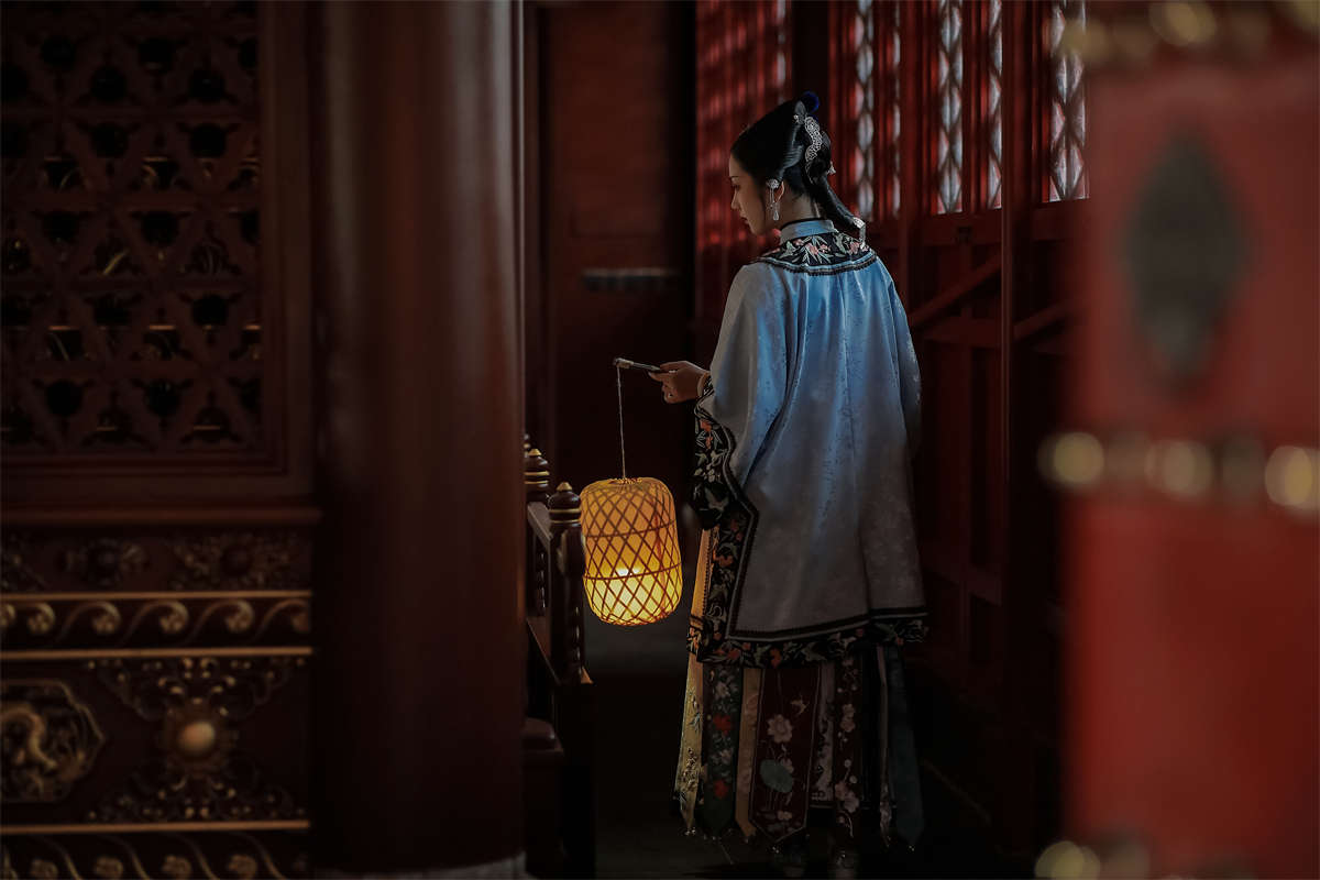 图片[2]-YITUYU艺图语 2022.03.31 宫墙柳 _喵喵家的小鱼干_-日更街拍