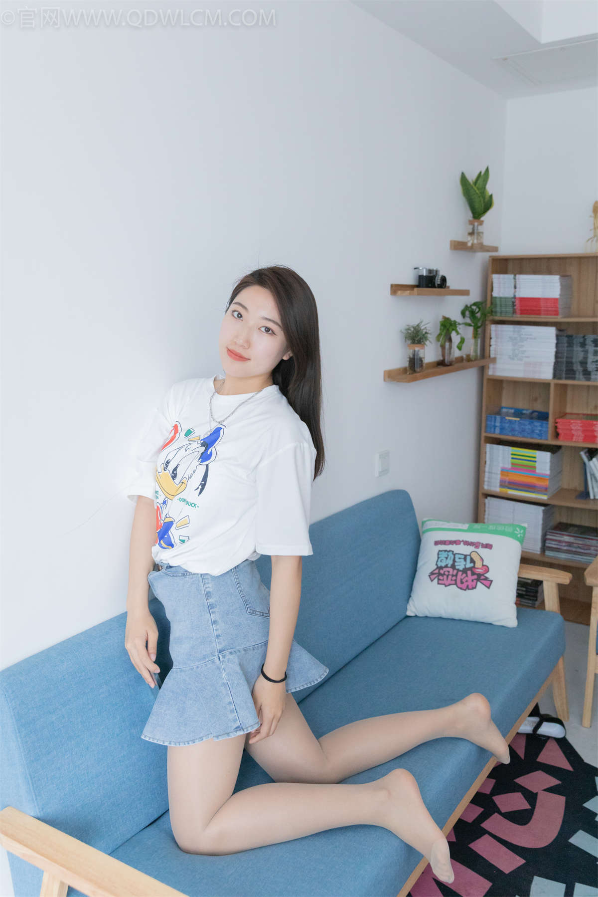 物恋传媒 NO.961期 雅梦-白色蝴蝶-日更街拍