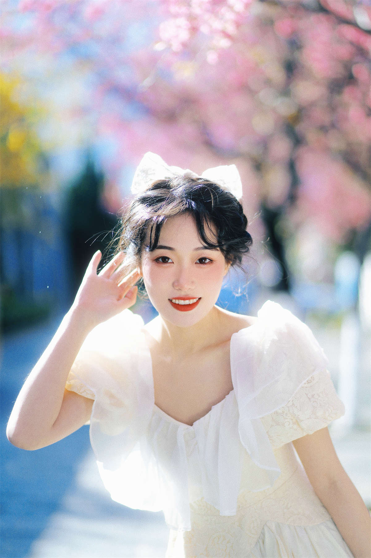 YITUYU艺图语 2023.04.19 冬樱花下 迟白-日更街拍