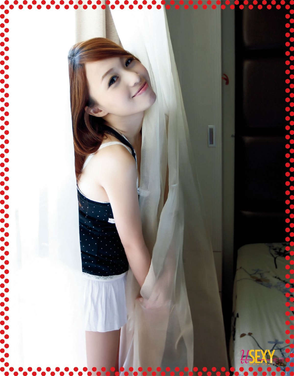 尤物USEXY 绝美胴画VOL.017 抓抓：今天你被拜託了嗎？-日更街拍