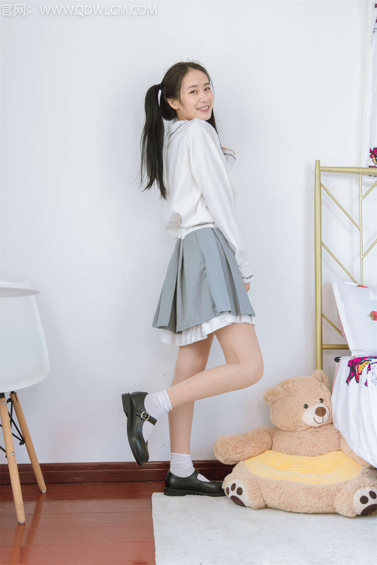 物恋传媒 NO.1281 菜菜-思念是一种病（盲盒1）-日更街拍