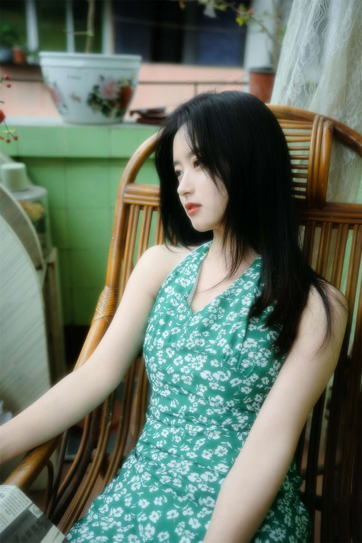 YITUYU艺图语 2022.07.20 我盼你能飞过这腐烂的花朵 碗碗不是碗啊-日更街拍