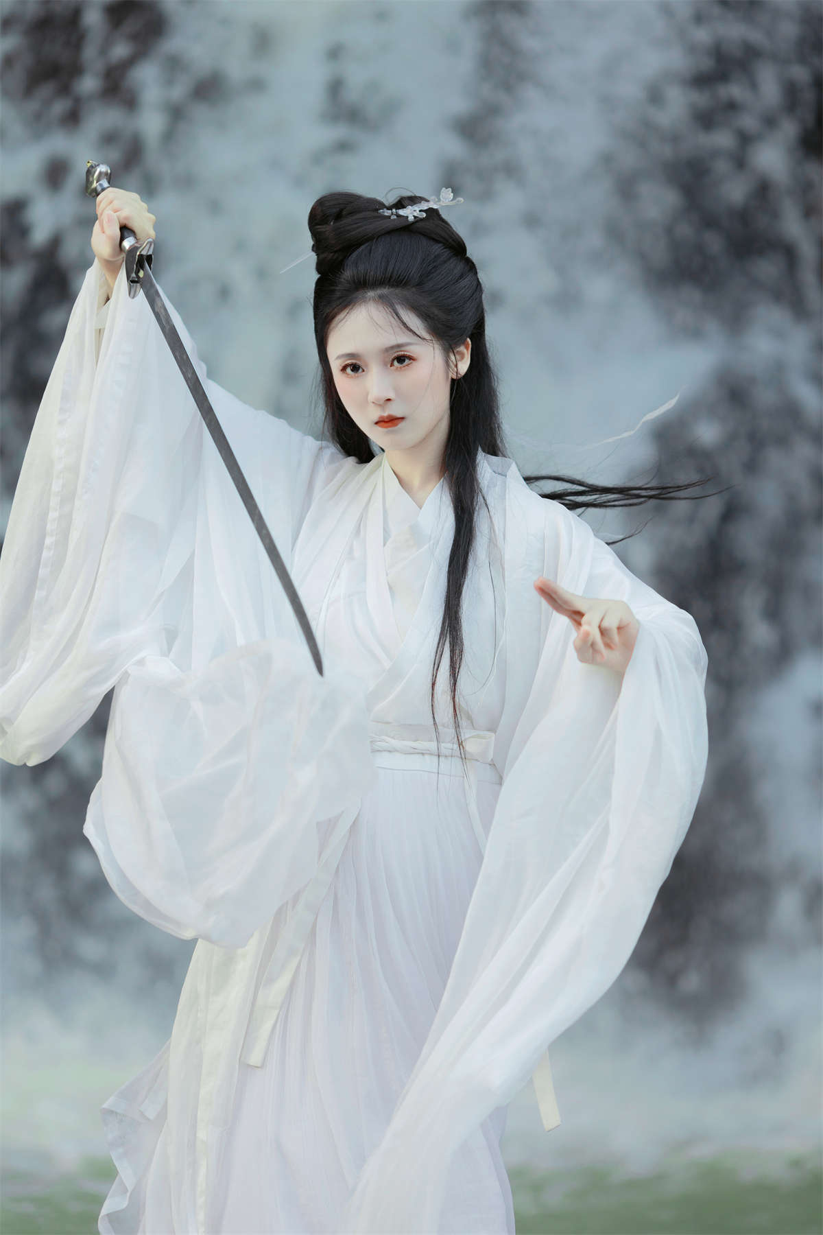 YITUYU艺图语 2023.11.07 一剑破长空 薯片yoyi插图1