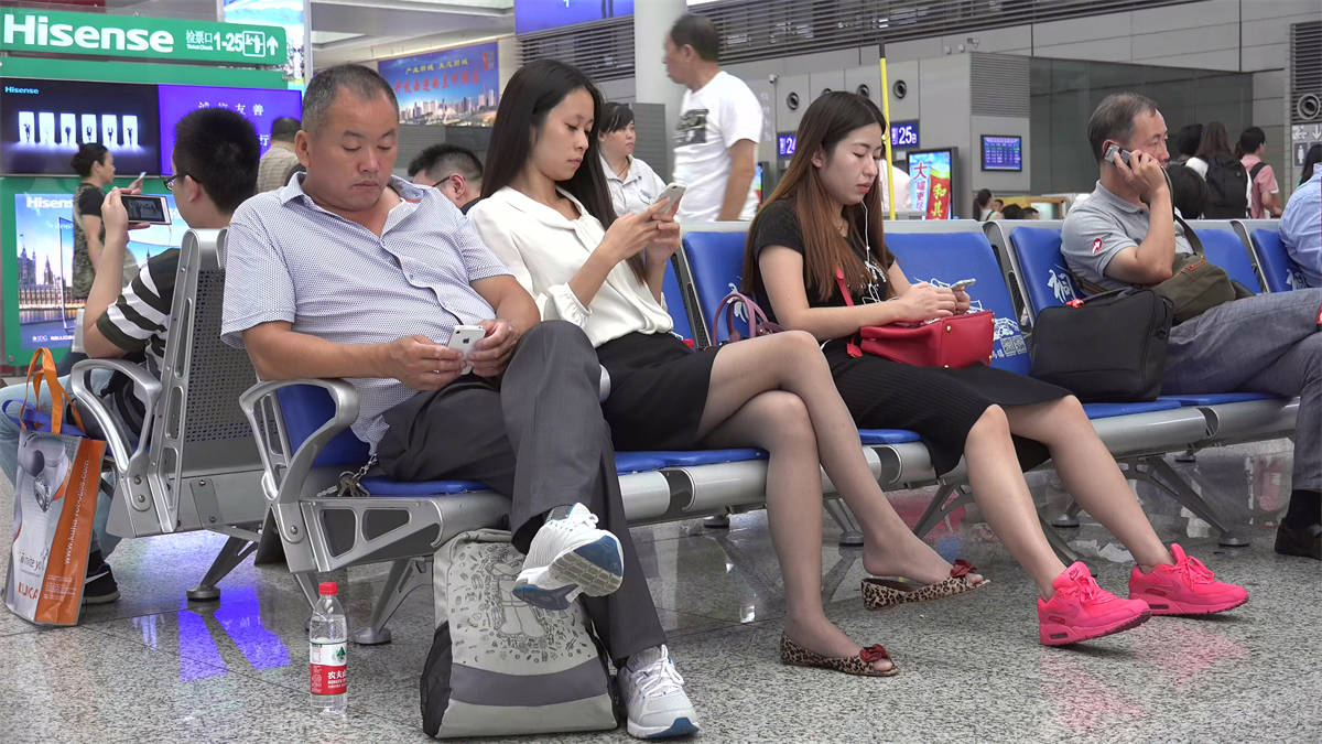 图片[2]-都是长丝，足底全露和足弓微露-日更街拍